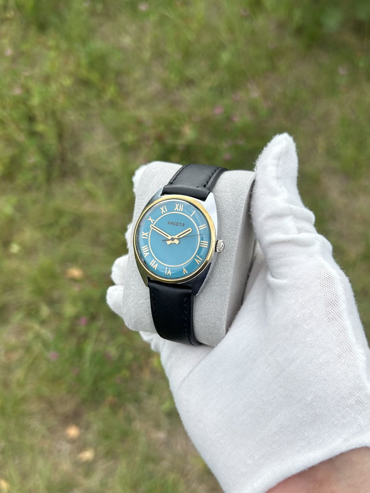 Vintage Vintage Watch Raketa Soviet USSR Mechanical Authentic 1980s Size ONE SIZE - 4 Thumbnail