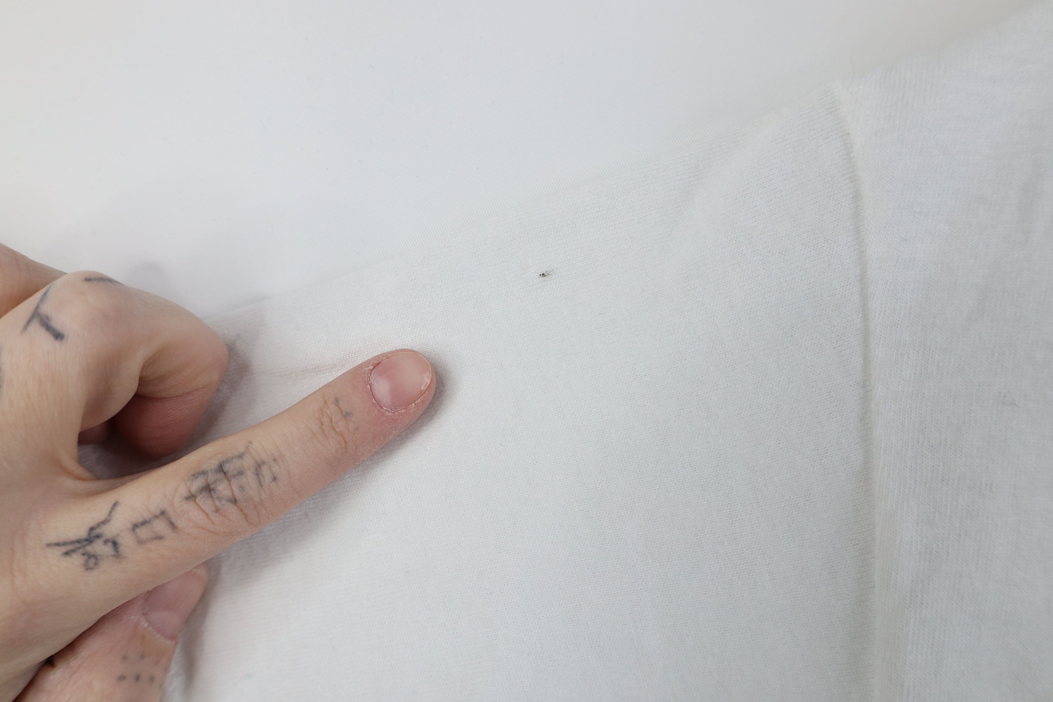 Hanes Vintage 90s Y2K Hanes Heavyweight Pocket T-Shirt White Size US S / EU 44-46 / 1 - 8 Thumbnail