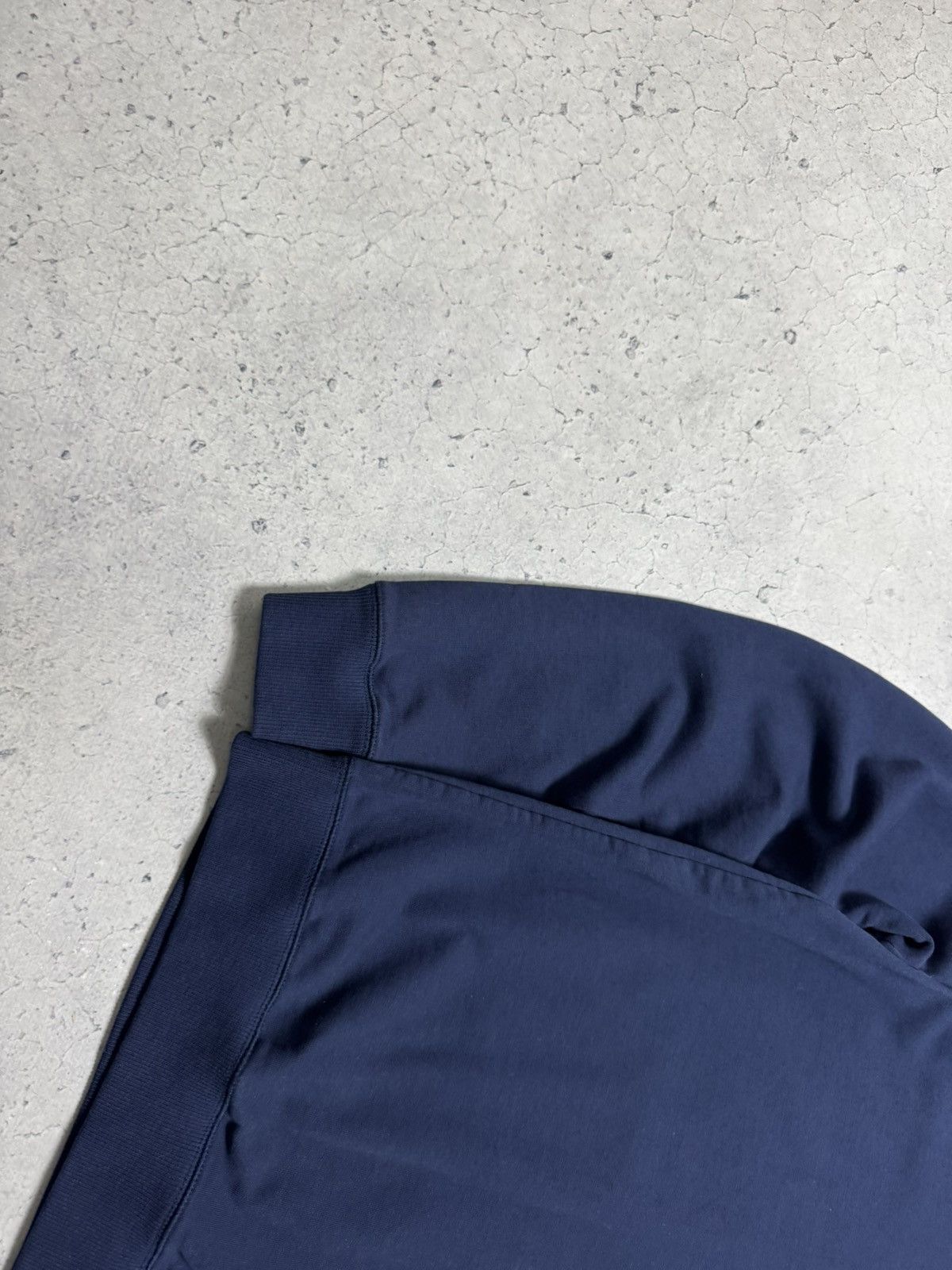 A.P.C. A.P.C Navy Sweatshirt Size S Size US S / EU 44-46 / 1 - 3 Thumbnail