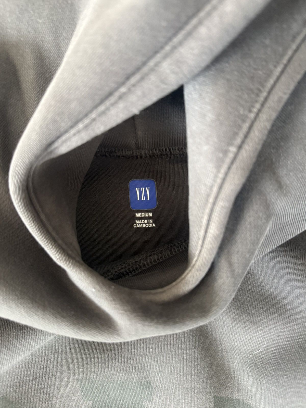 Balenciaga × Gap × Yeezy Yeezy Gap dove hoodie Size US M / EU 48-50 / 2 - 2 Thumbnail