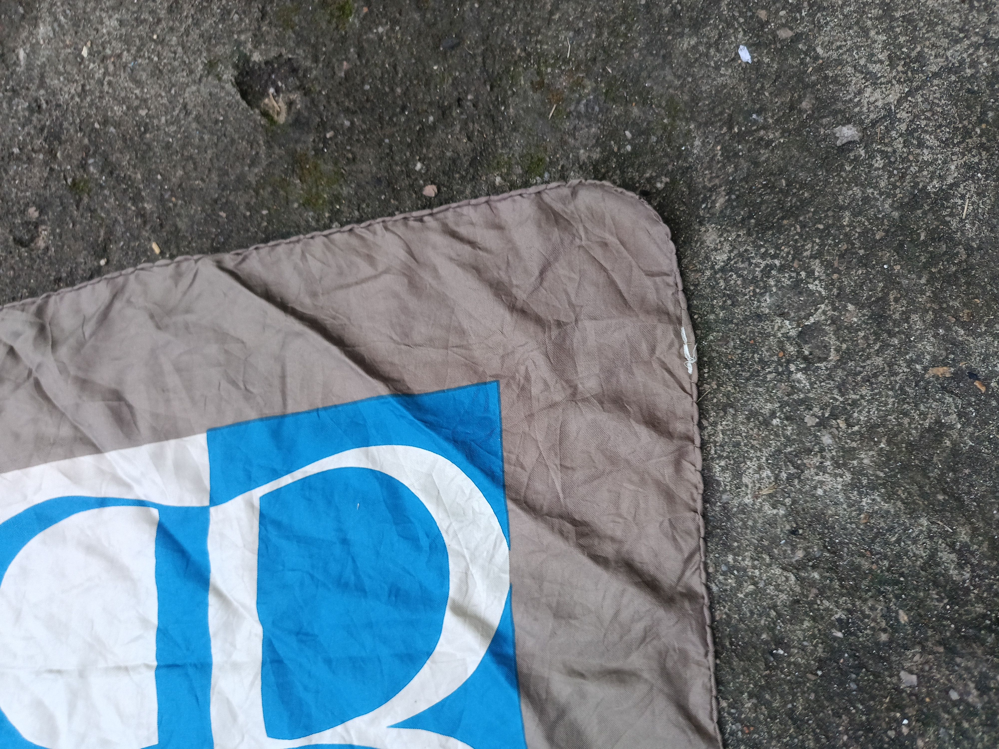 Balenciaga Vintage Balenciaga Scarves Silk Size ONE SIZE - 5 Thumbnail