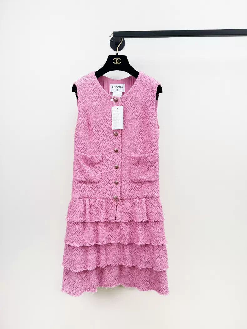 Chanel Chanel Pink braided dress Size XS / US 0-2 / IT 36-38 - 1 Thumbnail