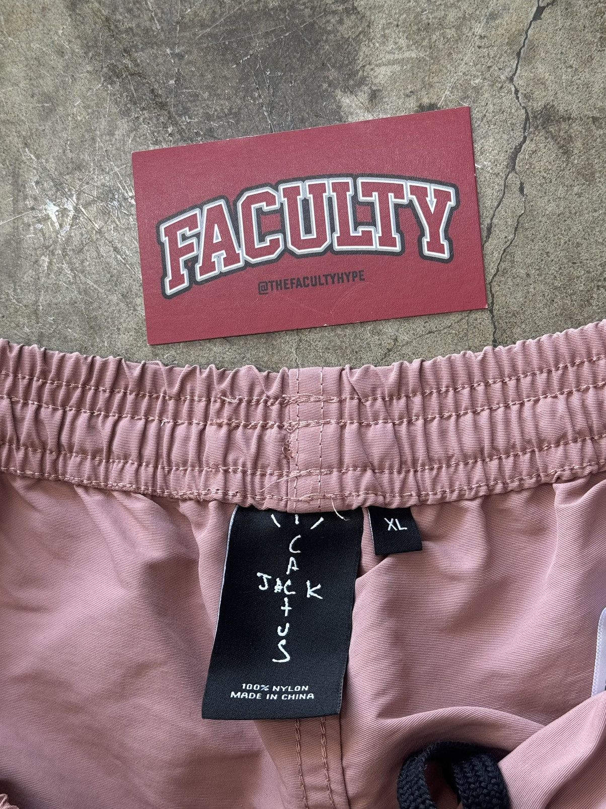 Travis Scott Travis Scott Cactus Jack Mastermind Shorts Sz. XL Size US 36 / EU 52 - 3 Thumbnail
