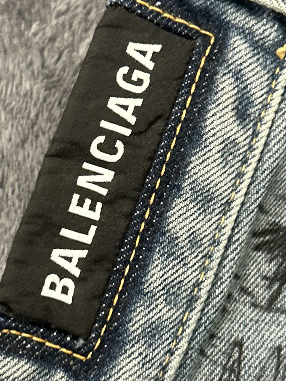 Balenciaga Balenciaga graffiti skater denim Size US 33 - 14 Thumbnail
