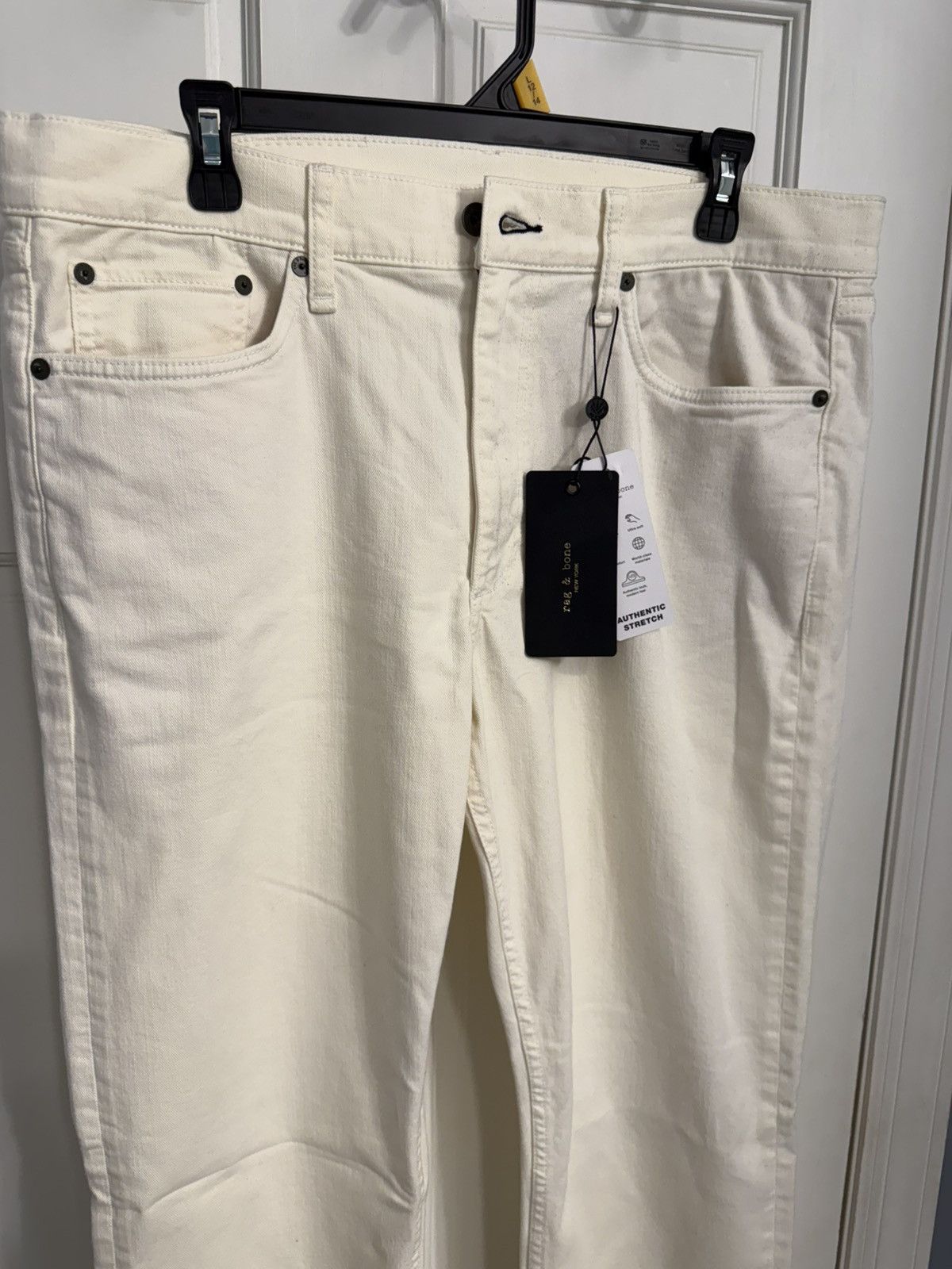 Rag & Bone Rag & Bone denim white jeans size 34 Size US 34 / EU 50 - 2 Thumbnail