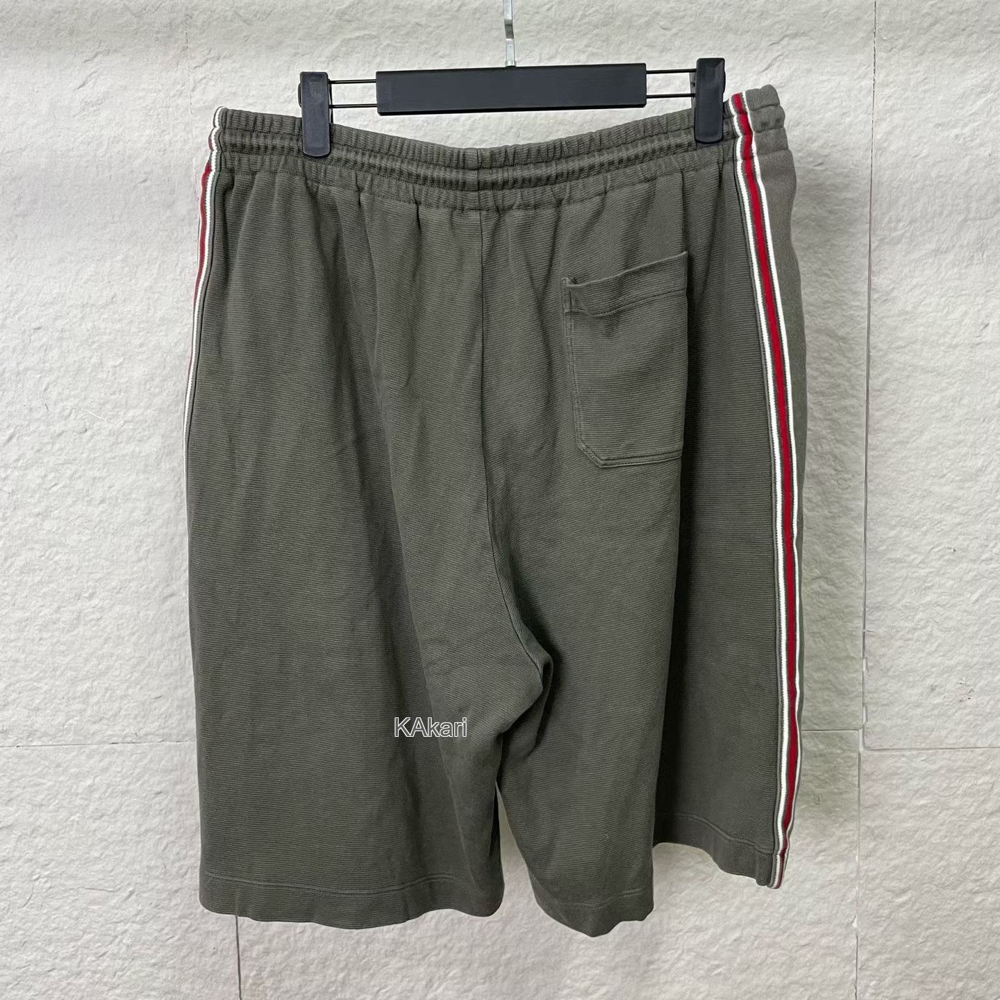 Gucci Gucci 25 Style Side Stripe Letter Shorts Size US 32 / EU 48 - 2 Thumbnail