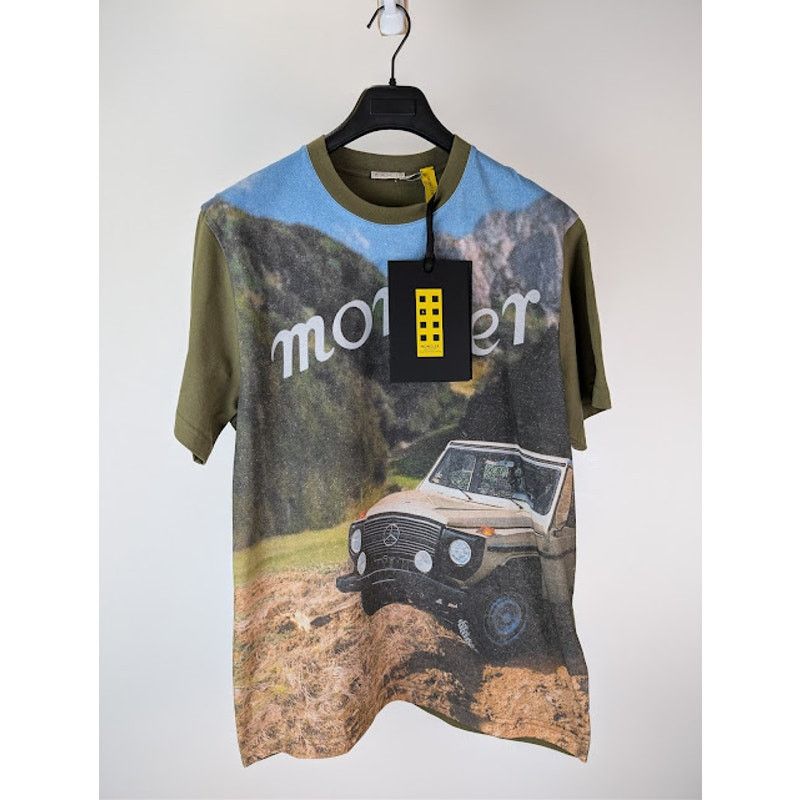 Moncler o1rshd1 Graphic Print Short Sleeve T-Shirt in Green / Khaki Size US L / EU 52-54 / 3 - 2 Thumbnail