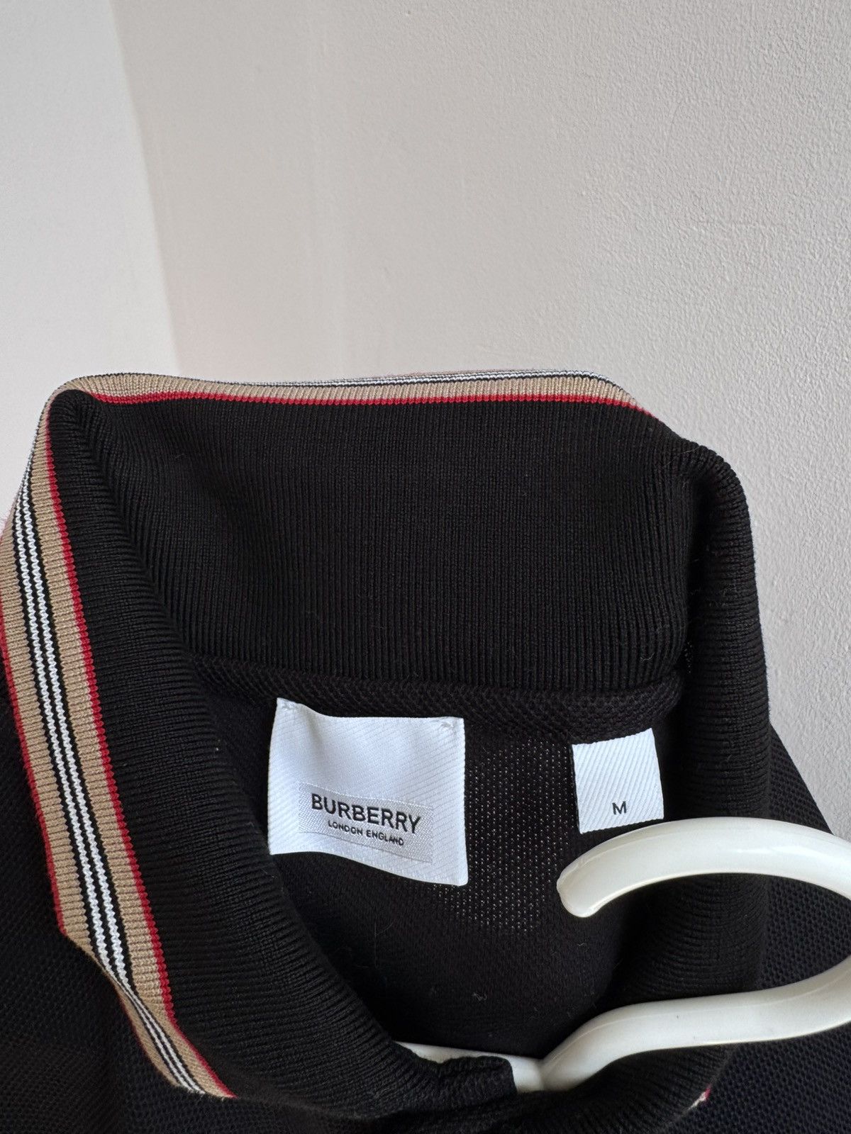 Burberry Burberry Polo Shirt T Shirt Tee Cotton Small Logo Size US M / EU 48-50 / 2 - 13 Thumbnail