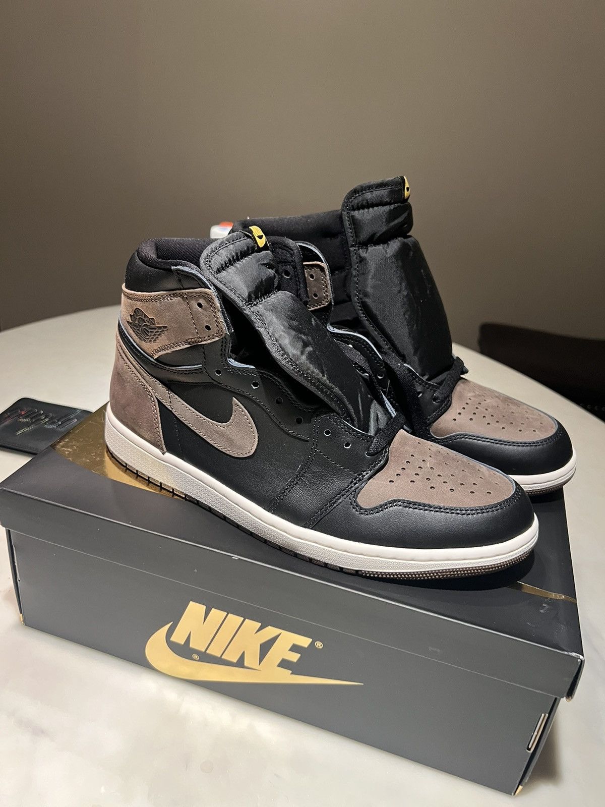 Jordan Brand × Nike Jordan 1 Palomino sz 11.5 Size US 11.5 / EU 44-45 - 1 Thumbnail