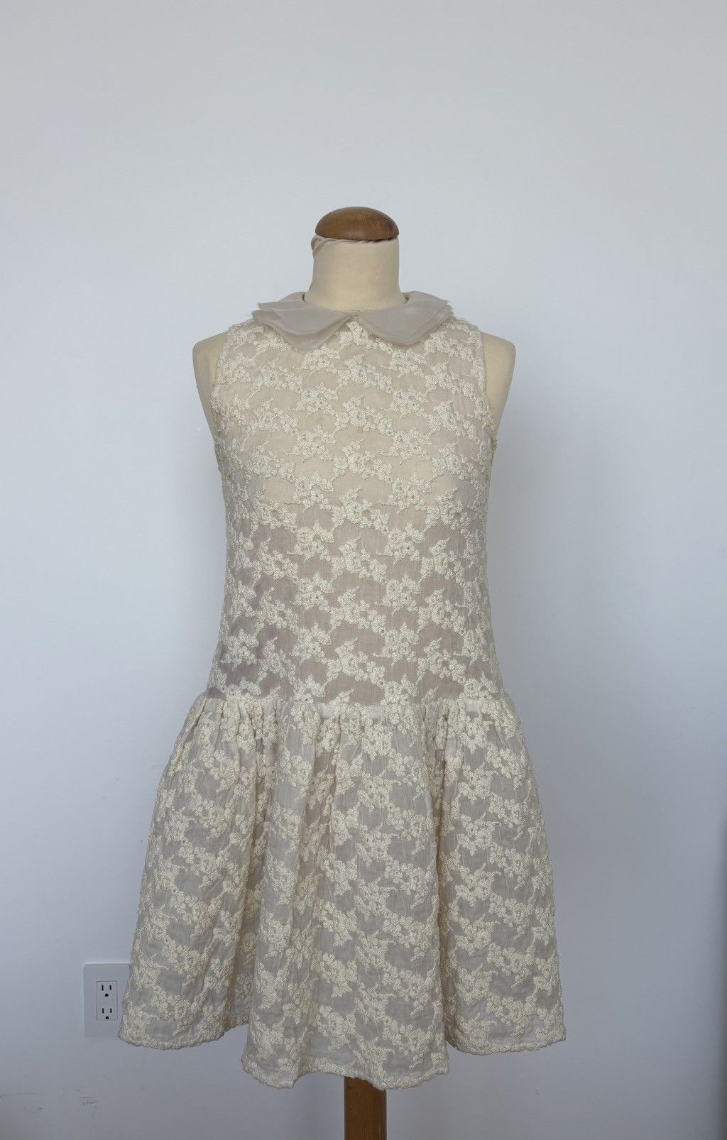 Opening Ceremony Opening Ceremony crochet lace doll dress Size S / US 4 / IT 40 - 5 Thumbnail