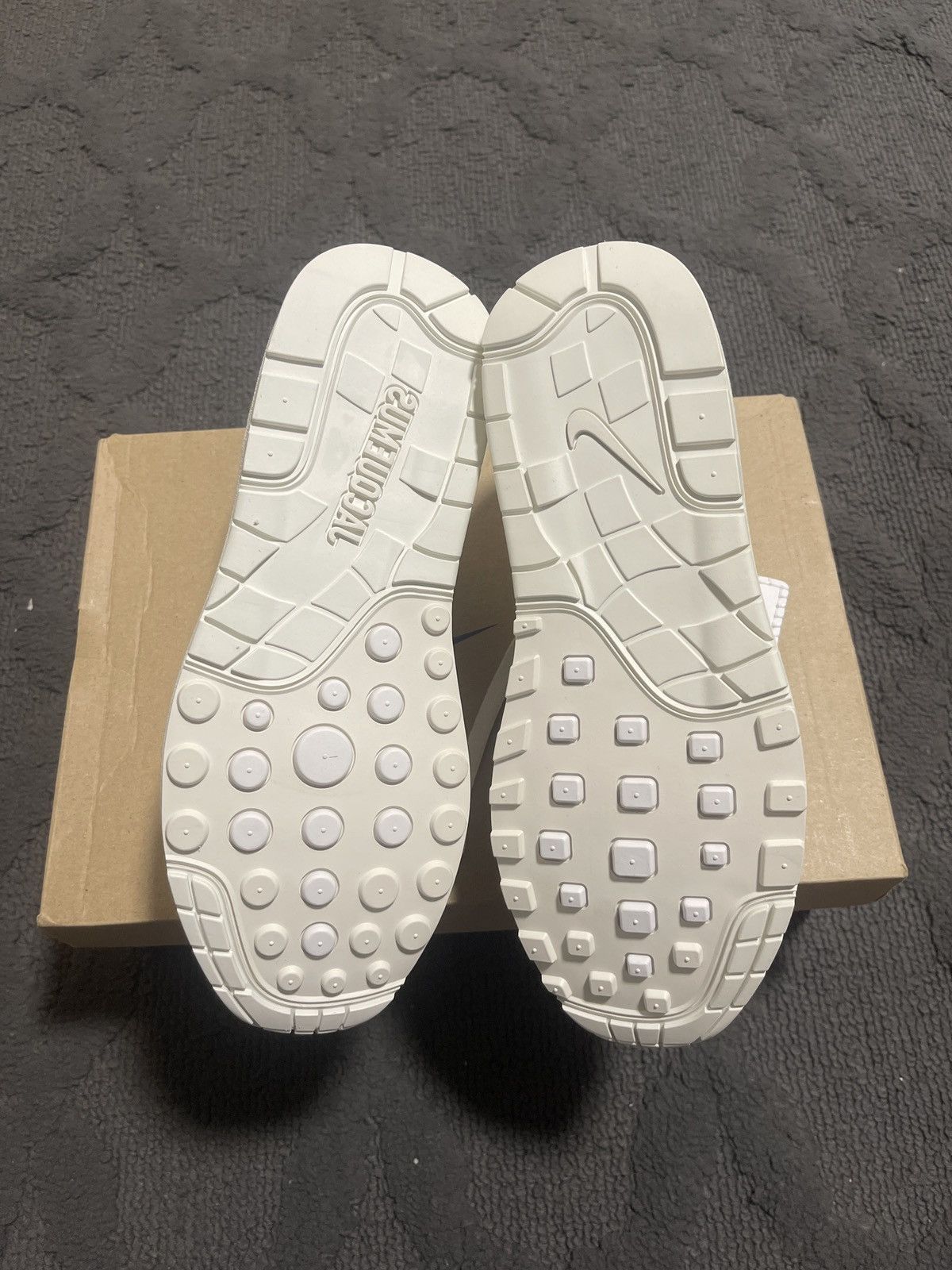 Nike Nike Air Max 1'86 Jacquemus Blanco size 10W/8.5M Size US 8.5 / EU 41-42 - 6 Thumbnail