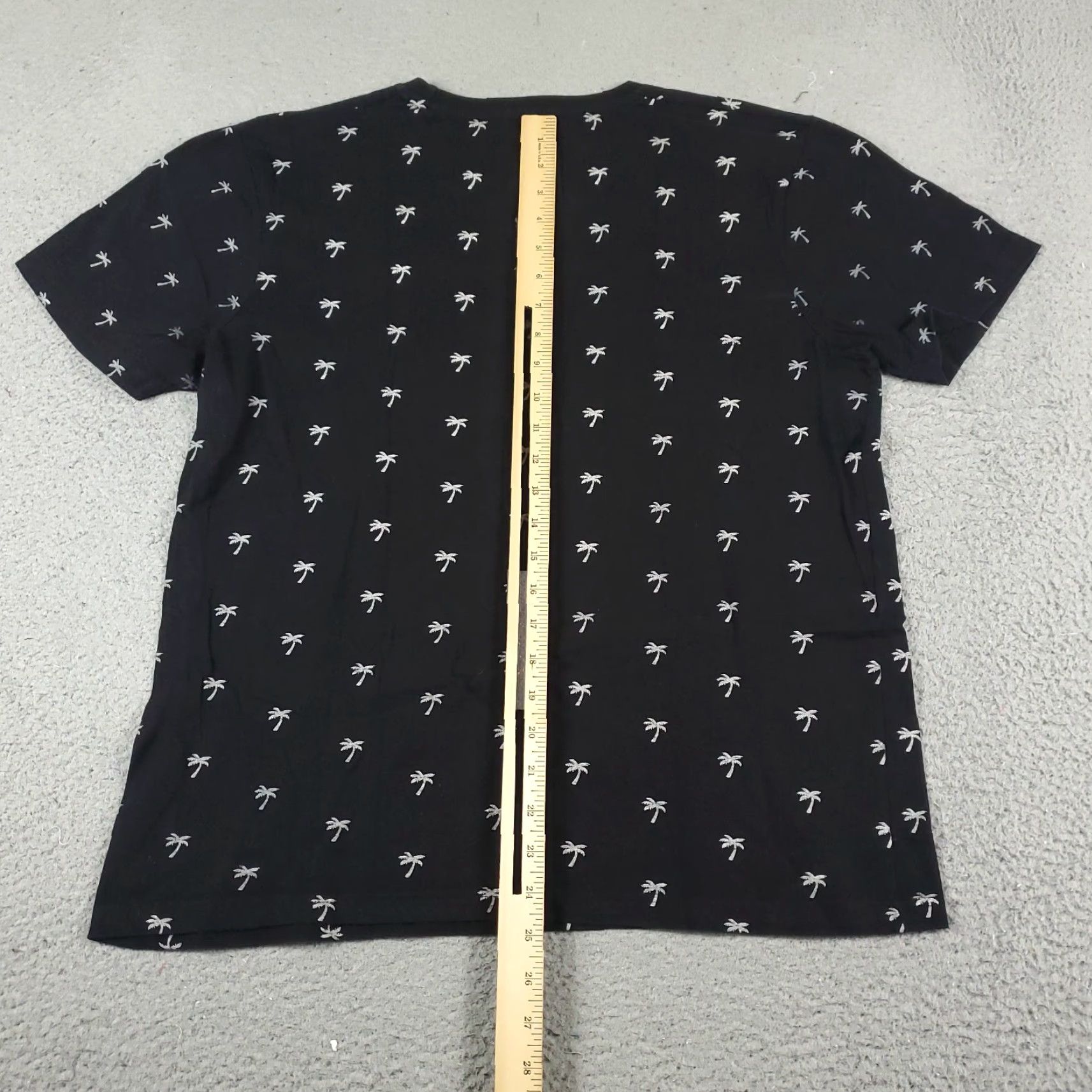 Vintage Denim & Flower T Shirt Mens Large Black Short Sleeve Cotton Blend Size US L / EU 52-54 / 3 - 3 Thumbnail