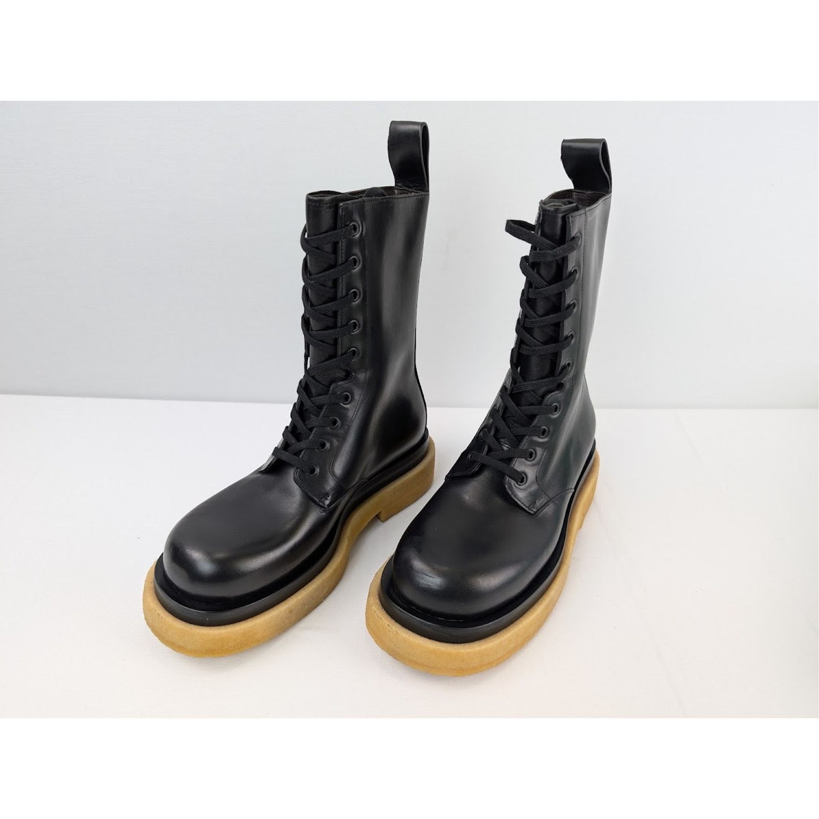 Bottega Veneta o1rshd1 Military Calf Lug Boots in Black Size US 7 / EU 40 - 8 Thumbnail