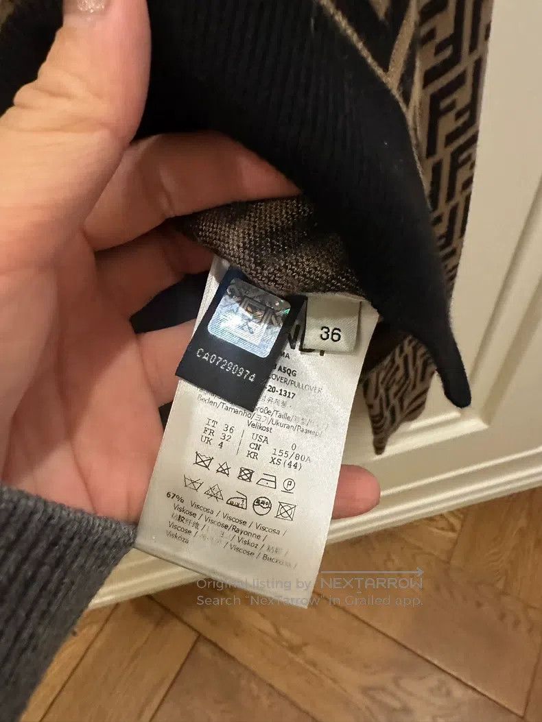 Fendi Fendi Full Logo Knit Top Size XXS / US 00 / IT 34 - 4 Thumbnail