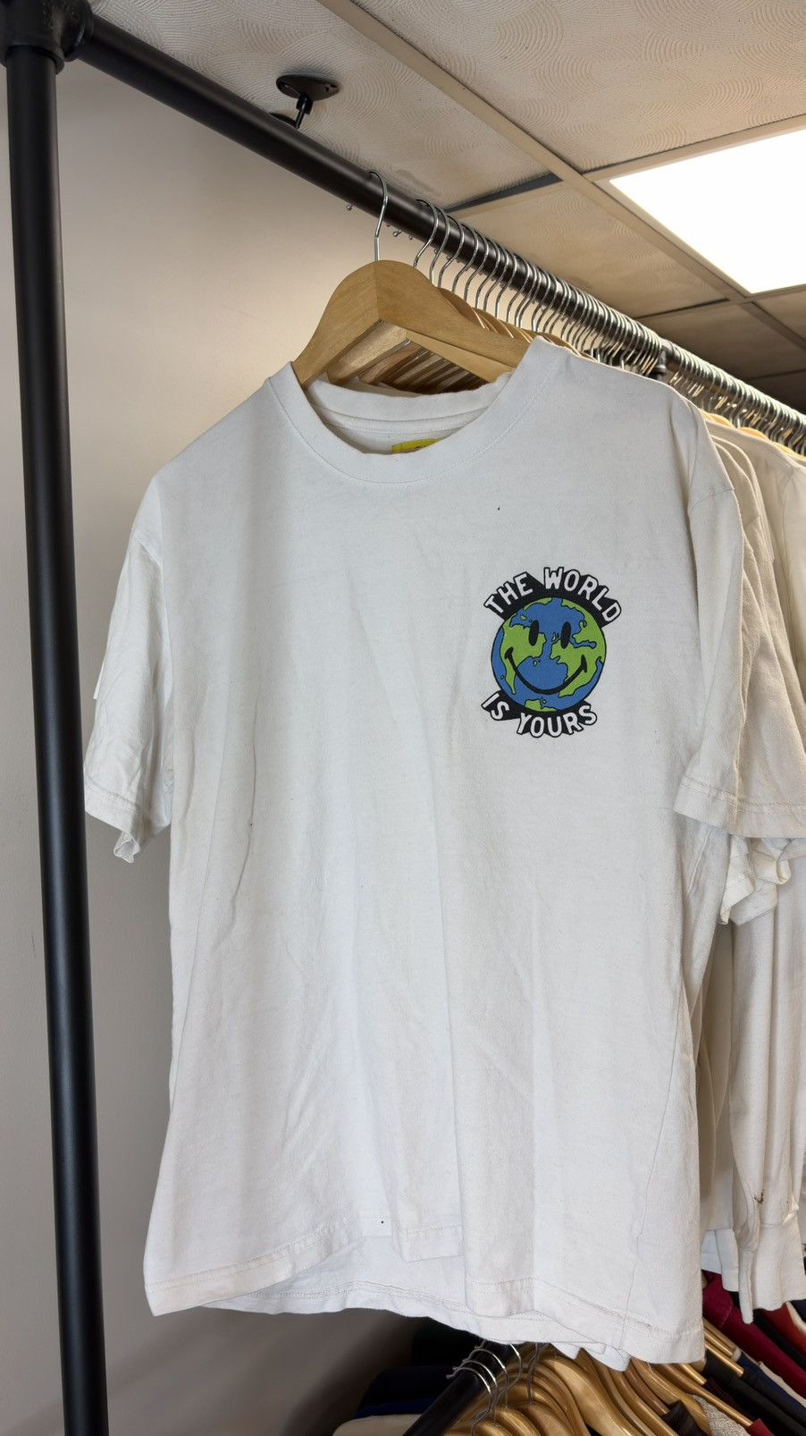 Market Smiley Peace and Harmony World T-Shirt - White Size US L / EU 52-54 / 3 - 1 Thumbnail