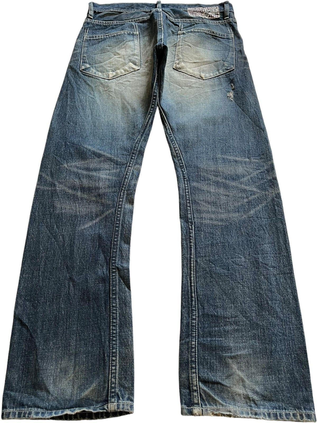 Japanese Brand Vintage Japanese Brand Mud Wash Distressed Loose Jeans Size US 31 - 2 Thumbnail