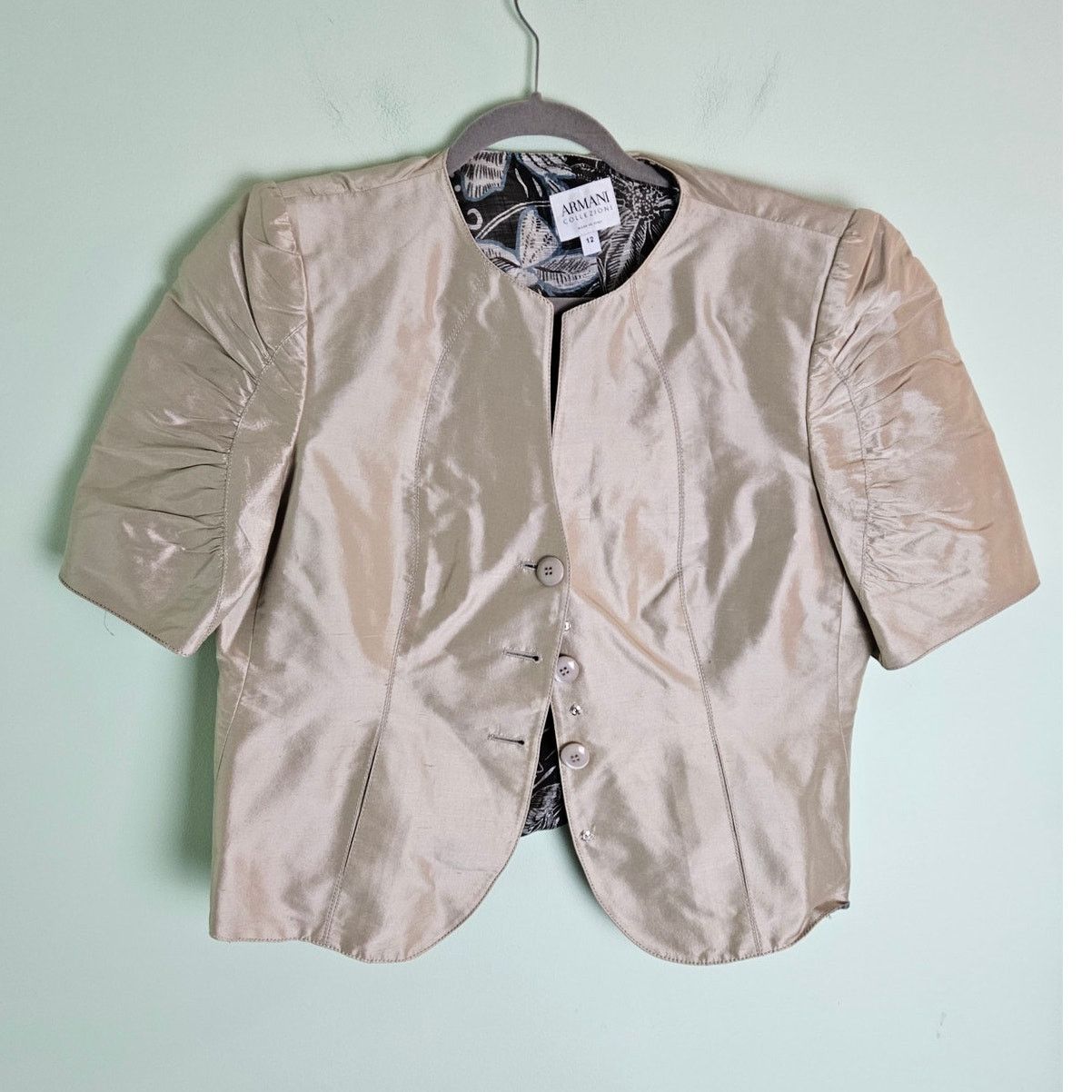 Armani Collezioni Armani Collezioni 90s Light Gold Silk Short Sleeve Jacket Size XL / US 12-14 / IT 48-50 - 1 Thumbnail