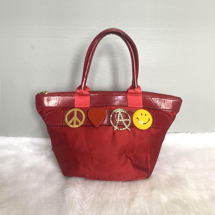 Moschino redwall heart discount bag