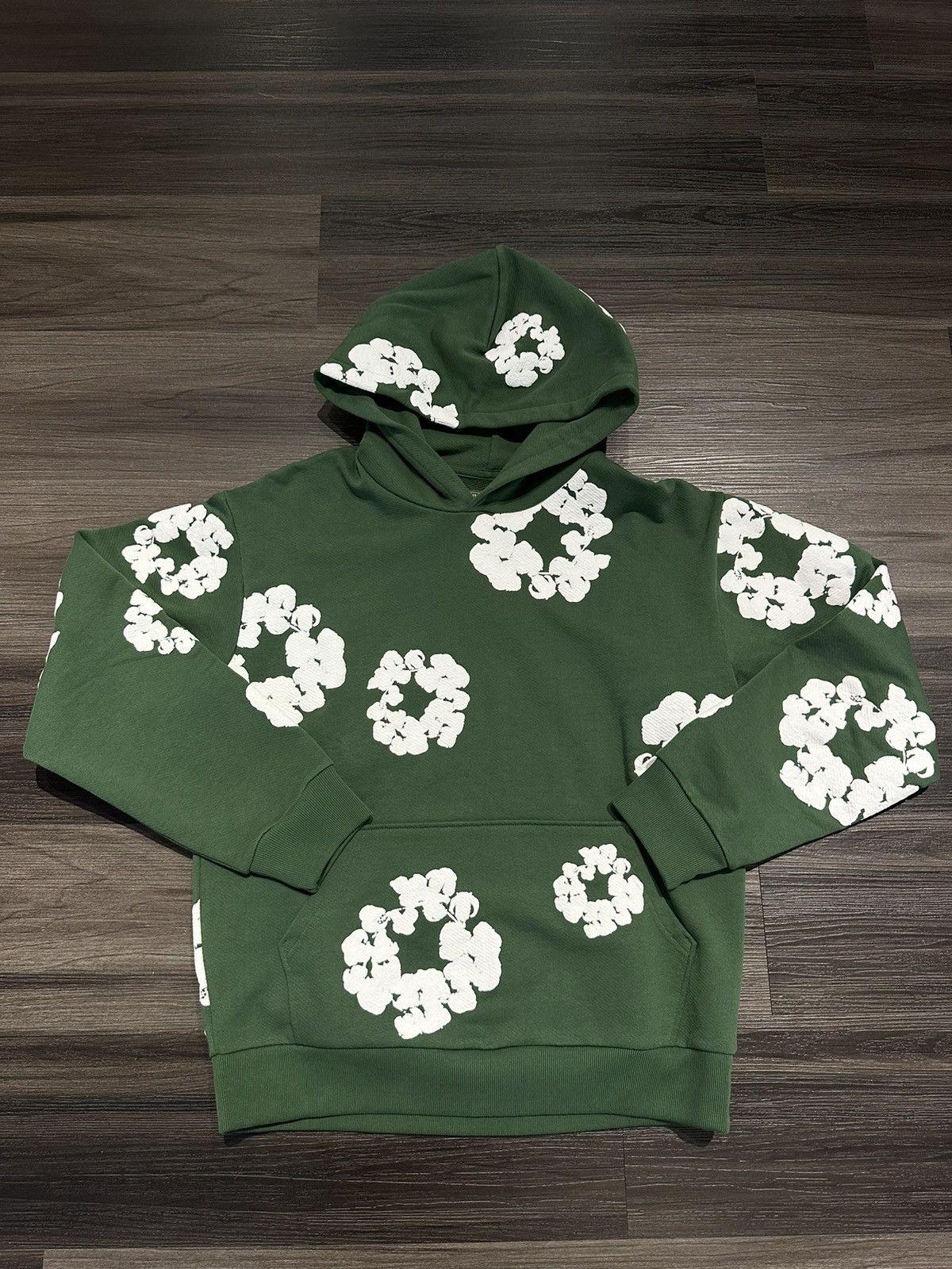 DENIM TEARS Denim Tears Cotton Wreath Hoodie Green | Grailed