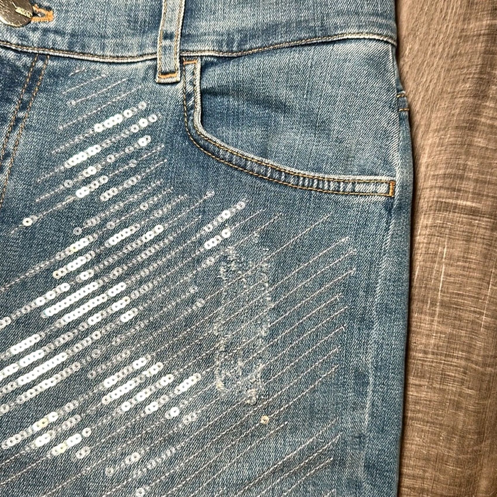 Escada ESCADA Jeans - 38 Women Sequined Blue Cotton Elastane Straight Regular 31 Inseam 27.5" 37.5" Rise 10" Leg Opening 7.5" Thigh 13" MS10568 Mens? Size 30" / US 8 / IT 44 - 5 Thumbnail