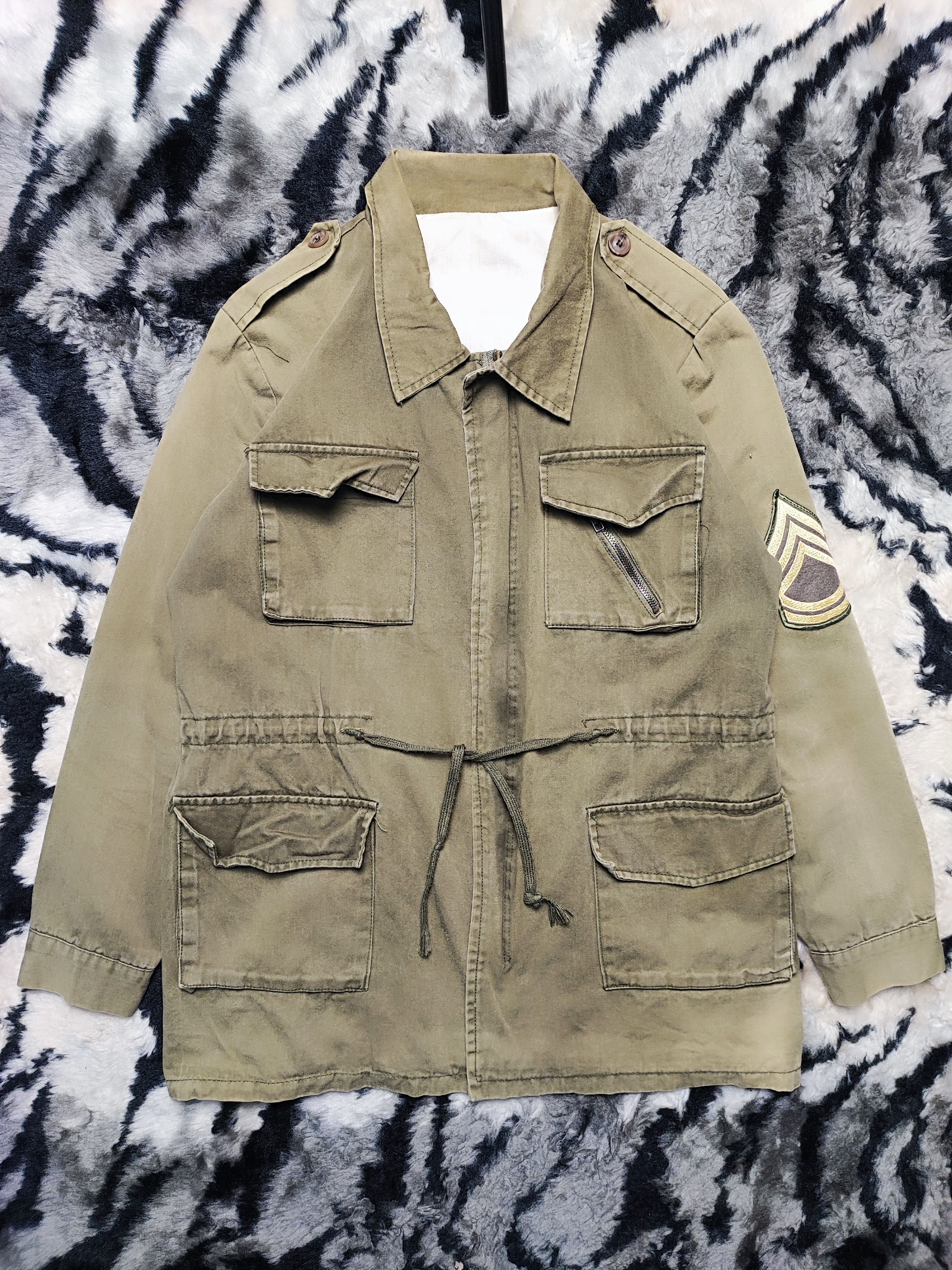 Vintage Vintage Faded Olive Military Field Jacket Utility Coat Size US M / EU 48-50 / 2 - 2 Thumbnail