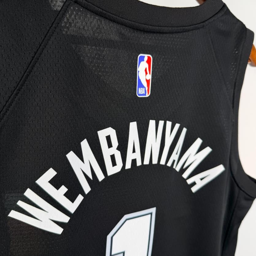 NBA 26 San Antonio Spurs #1 Wembanyama Jersey Size US S / EU 44-46 / 1 - 4 Thumbnail
