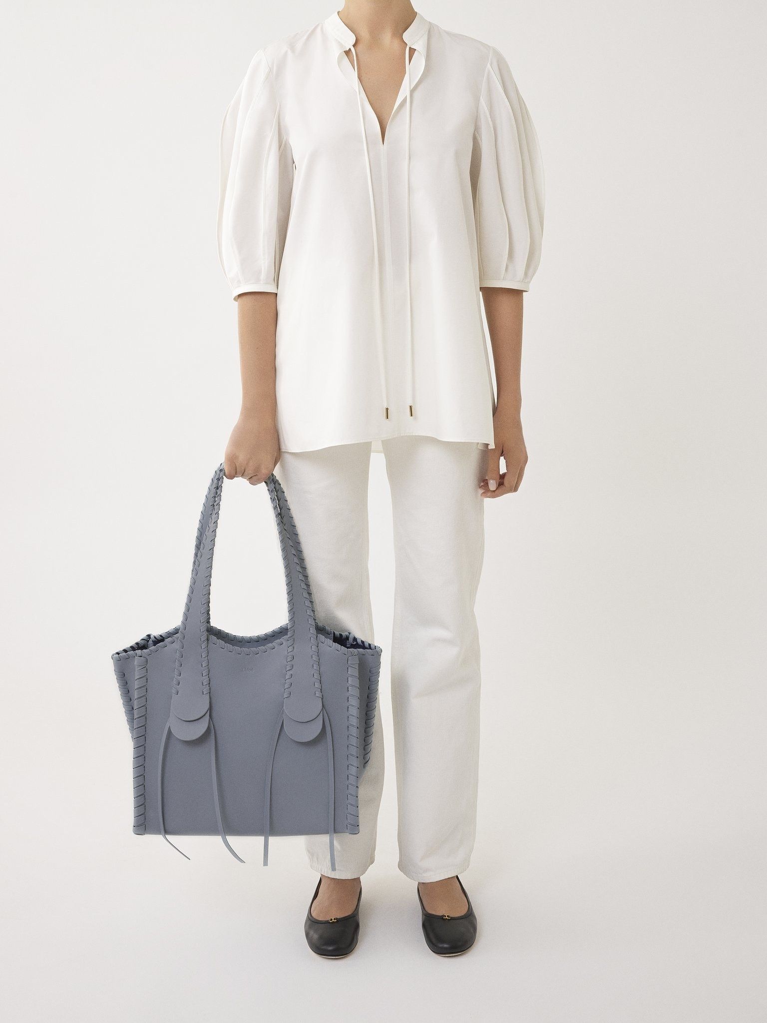 Chloe oc11z0925 Size: OS / Medium Mony Tote Bag in Storm Blue Size ONE SIZE - 6 Thumbnail