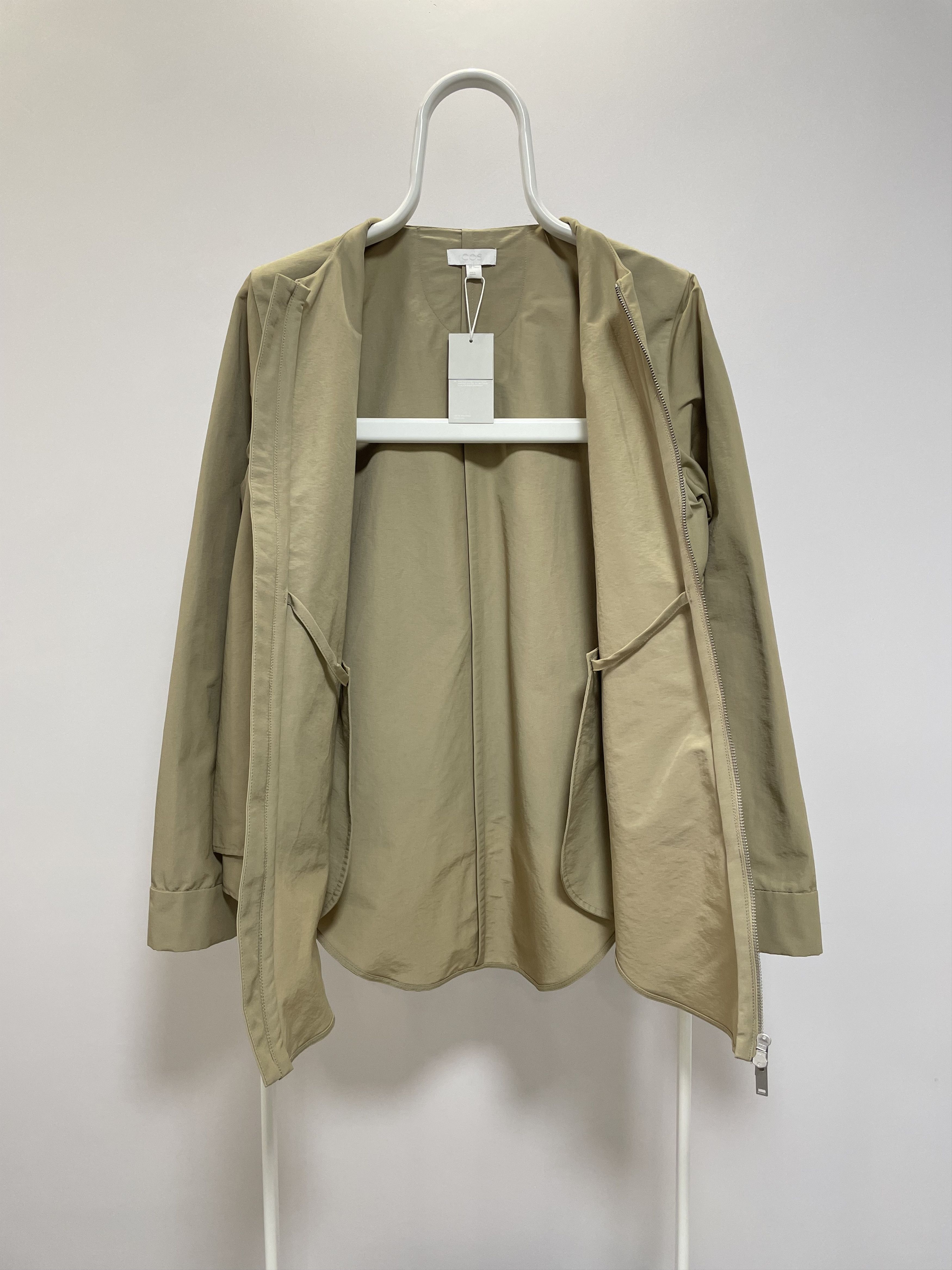 Cos COS Jacket Lightweight Coat Capsule Collection Size US S / EU 44-46 / 1 - 5 Thumbnail