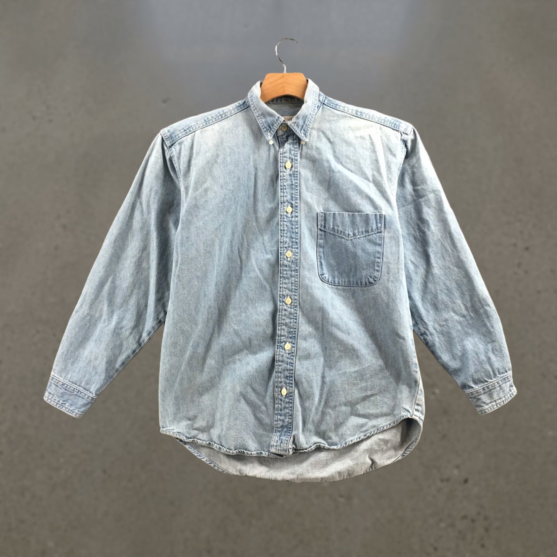 American Eagle Outfitters American Eagle Outfitters Button Up Shirt Mens S Blue Denim Cotton Long Sleeve Size US S / EU 44-46 / 1 - 1 Thumbnail