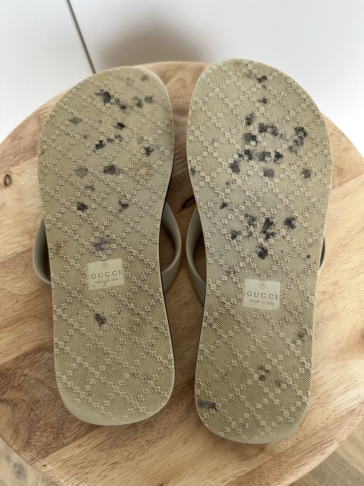 Gucci Gucci Thong Sandal designer luxury monogram Size US 5 / EU 37 - 5 Thumbnail