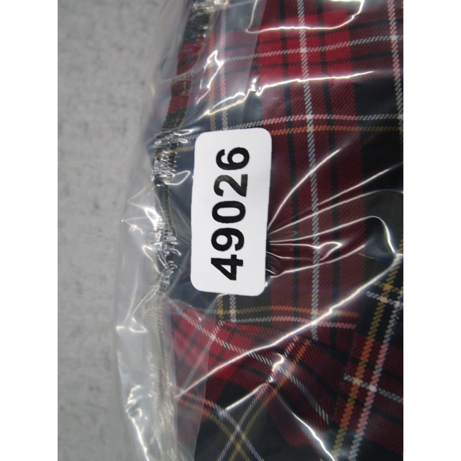 Brooks Brothers Brooks Brothers Madison Shirt Mens XL Red Plaid Button Up Supima Non Iron Size US XL / EU 56 / 4 - 7 Thumbnail