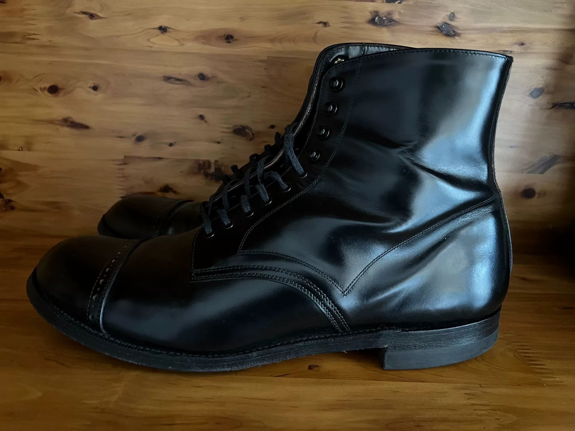 PHIGVEL MAKERS & Co. classic black leather service boots for men Size US 9.5 / EU 42-43 - 1 Thumbnail
