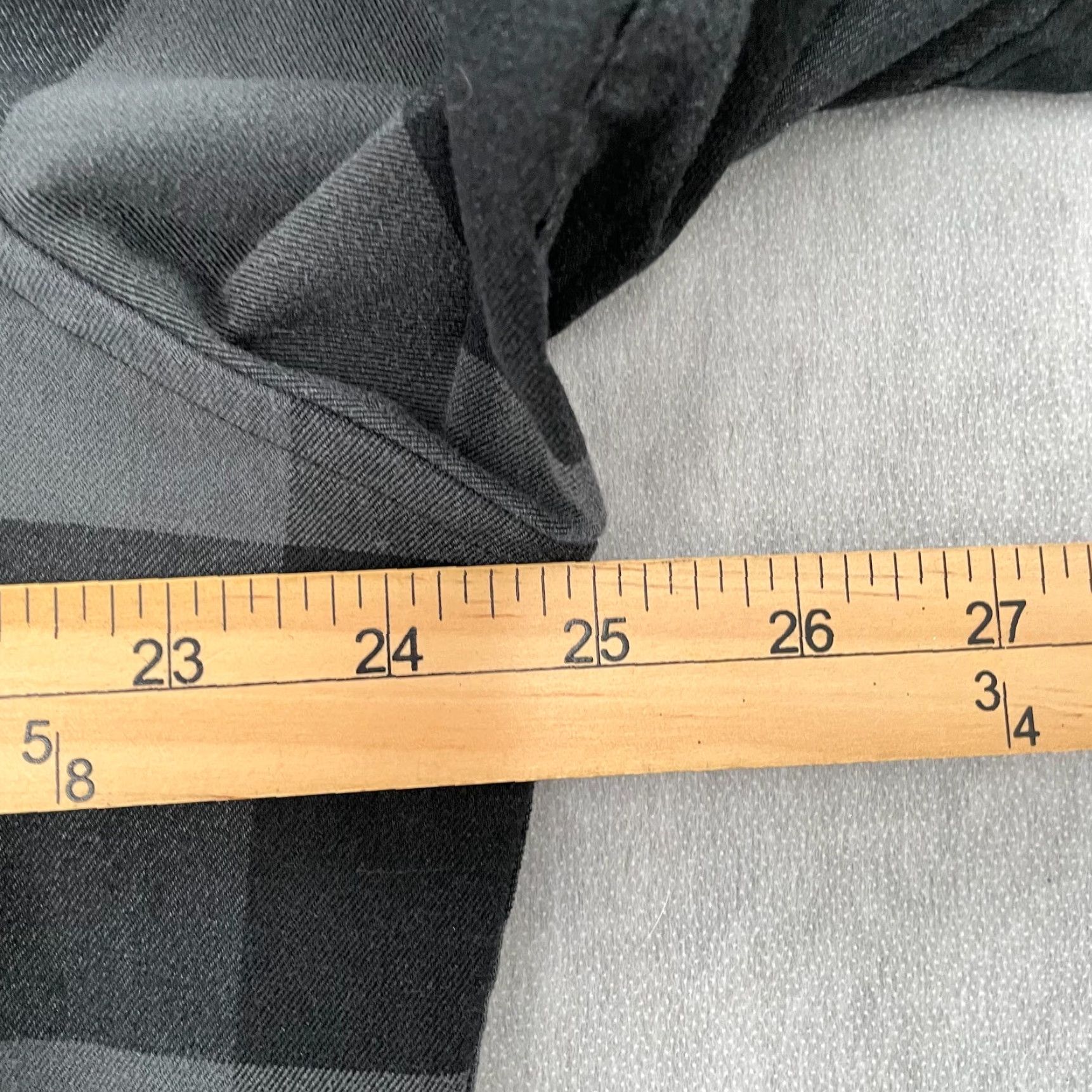 Lululemon Lululemon Masons Peak Flannel Shirt Adult 2XL Black Gray Buffalo Plaid Mens XXL Shirt Men 2XL Flannel Plaid Casual City Outdoor All Seasons Size US XXL / EU 58 / 5 - 7 Thumbnail