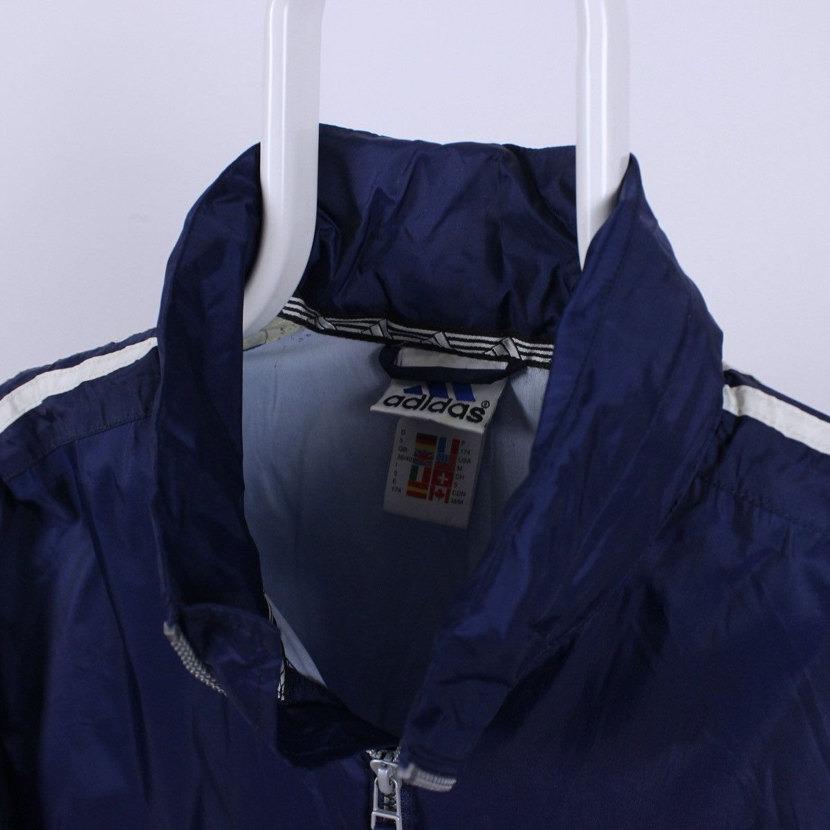 Adidas Vintage Adidas Jacket Size US M / EU 48-50 / 2 - 4 Thumbnail