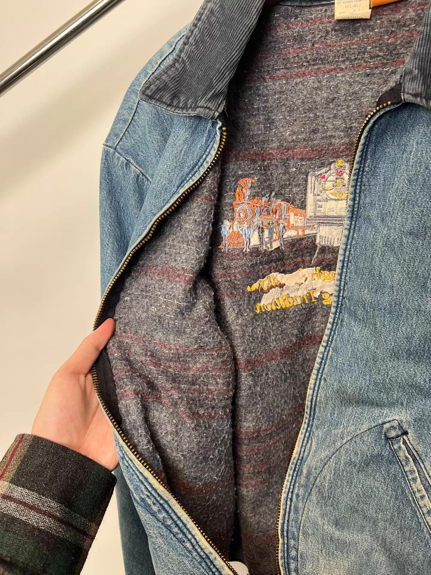 Other Vintage Washed Denim Jacket Size 44 Size US S / EU 44-46 / 1 - 8 Thumbnail