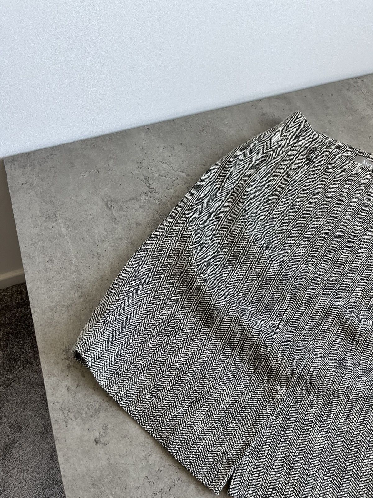 Max Mara Vintage Luxury Max Mara Skirt Size US 12 Size 34" / US 12 / IT 48 - 3 Thumbnail