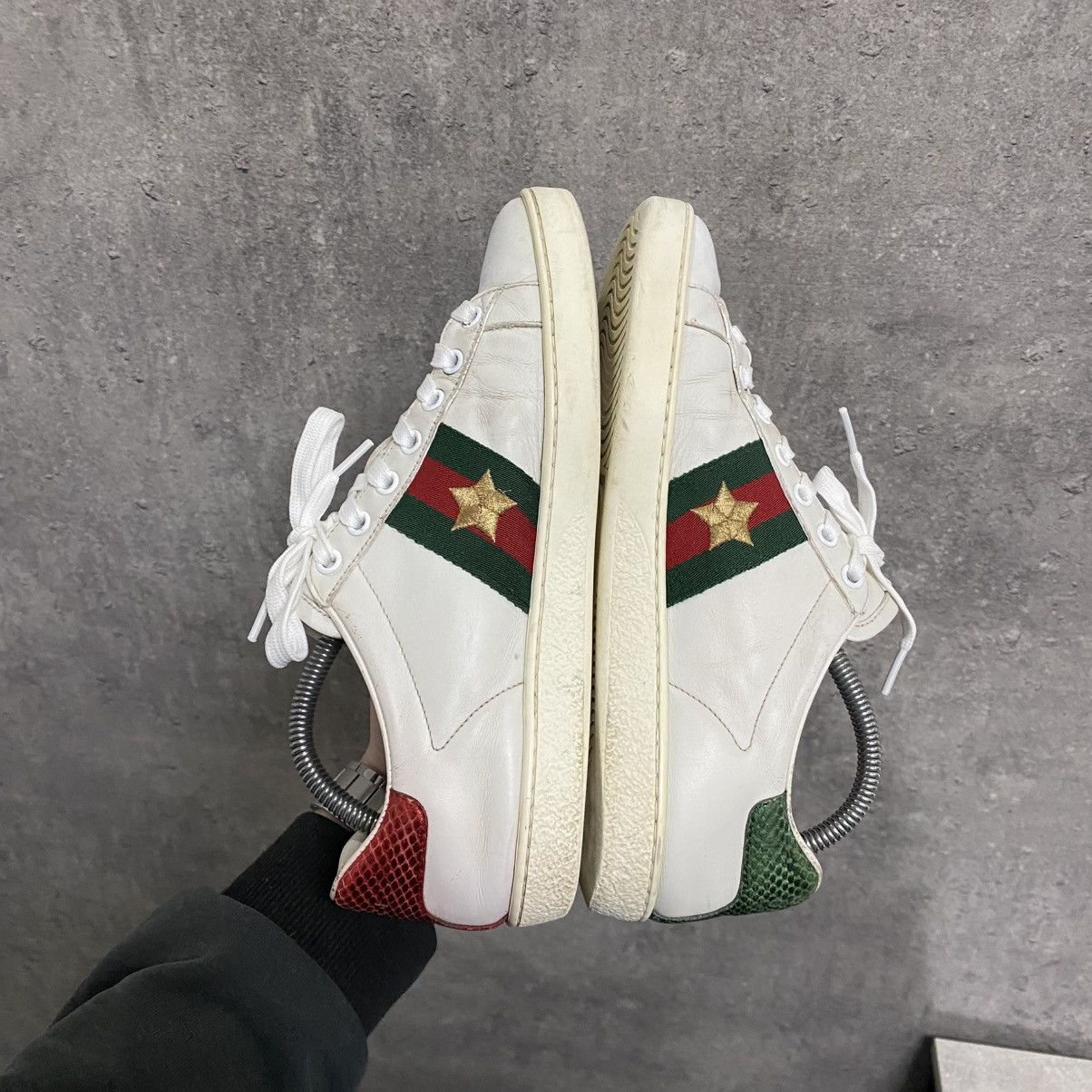 Gucci Gucci Ace Embroidered Pineapple Sneakers Size US 5.5 / EU 38 - 10 Thumbnail