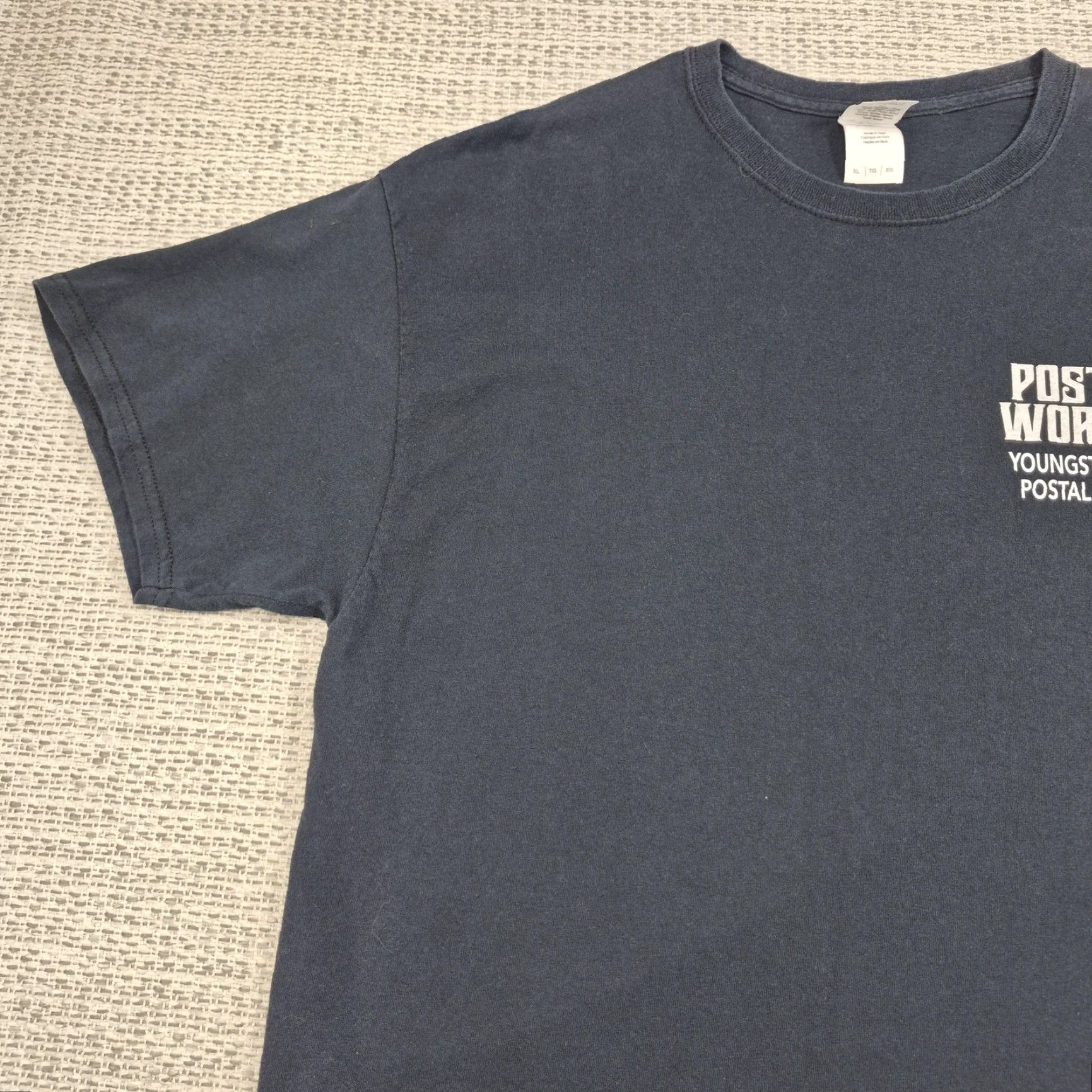 Gildan VINTAGE United States Postal Worker Shirt Mens XL Blue Youngstown OH Graphic Gildan Size US XL / EU 56 / 4 - 5 Thumbnail