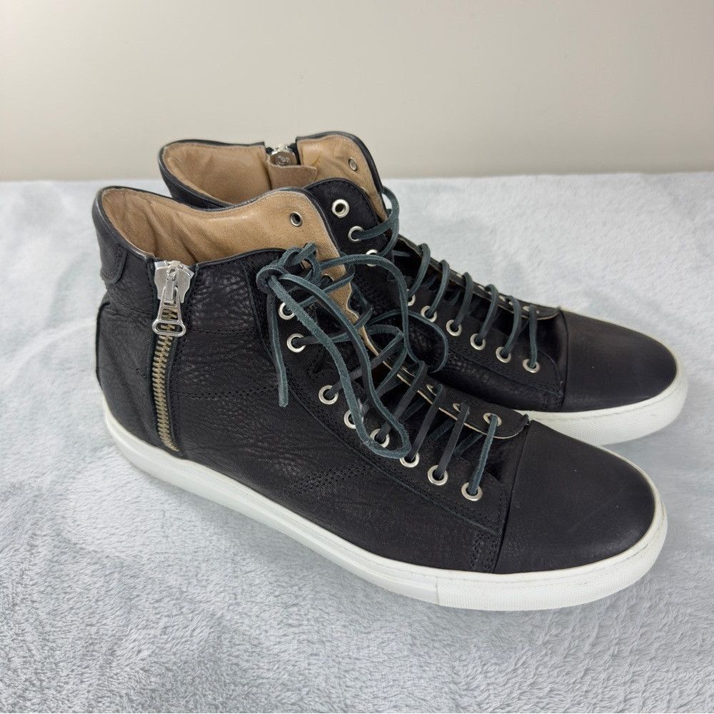 Wings and Horns Men's Size 45 EU Classic Hi Top Leather Sne