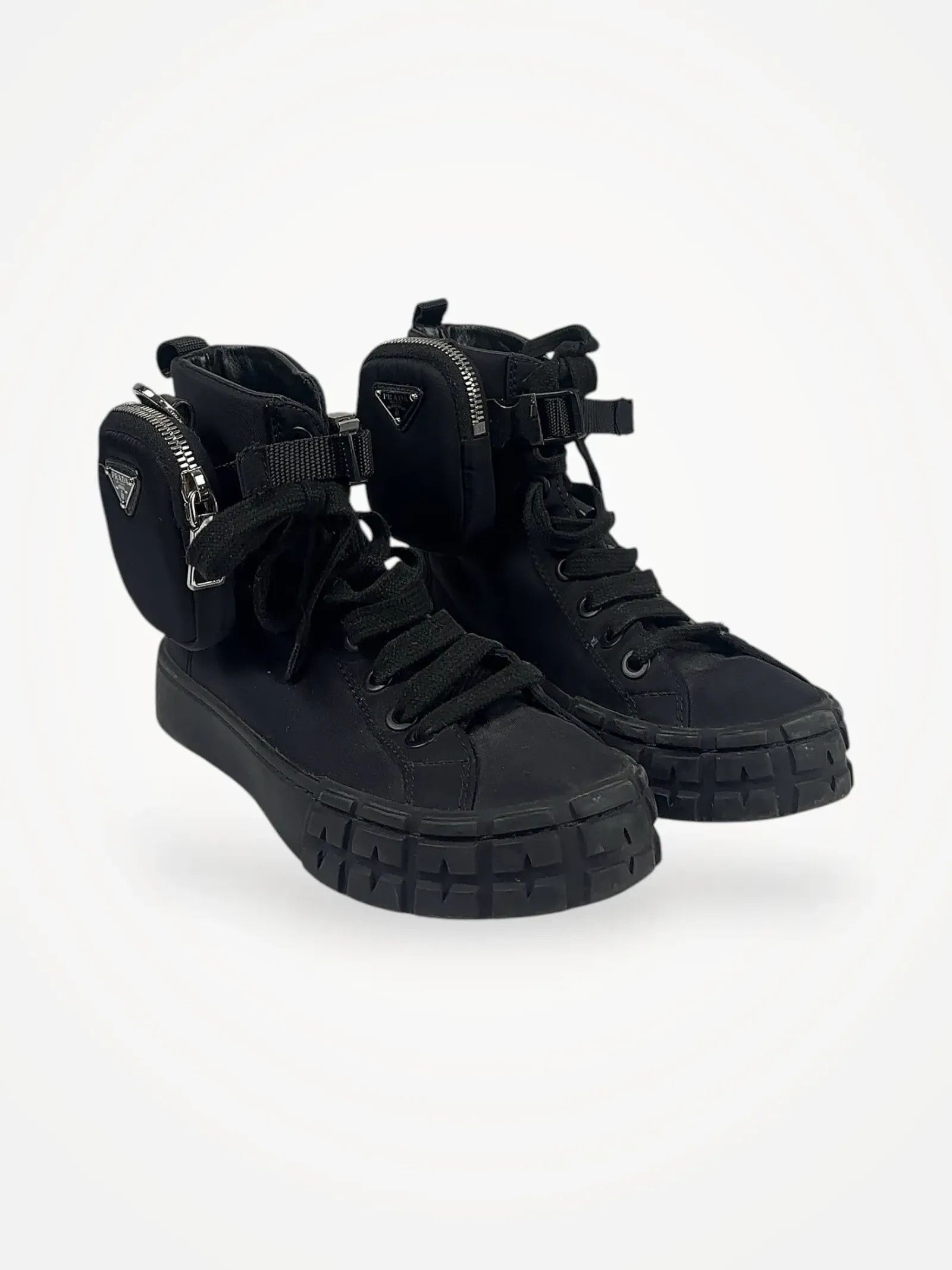 Prada Prada Sneakers Size US 6 / IT 36 - 1 Thumbnail