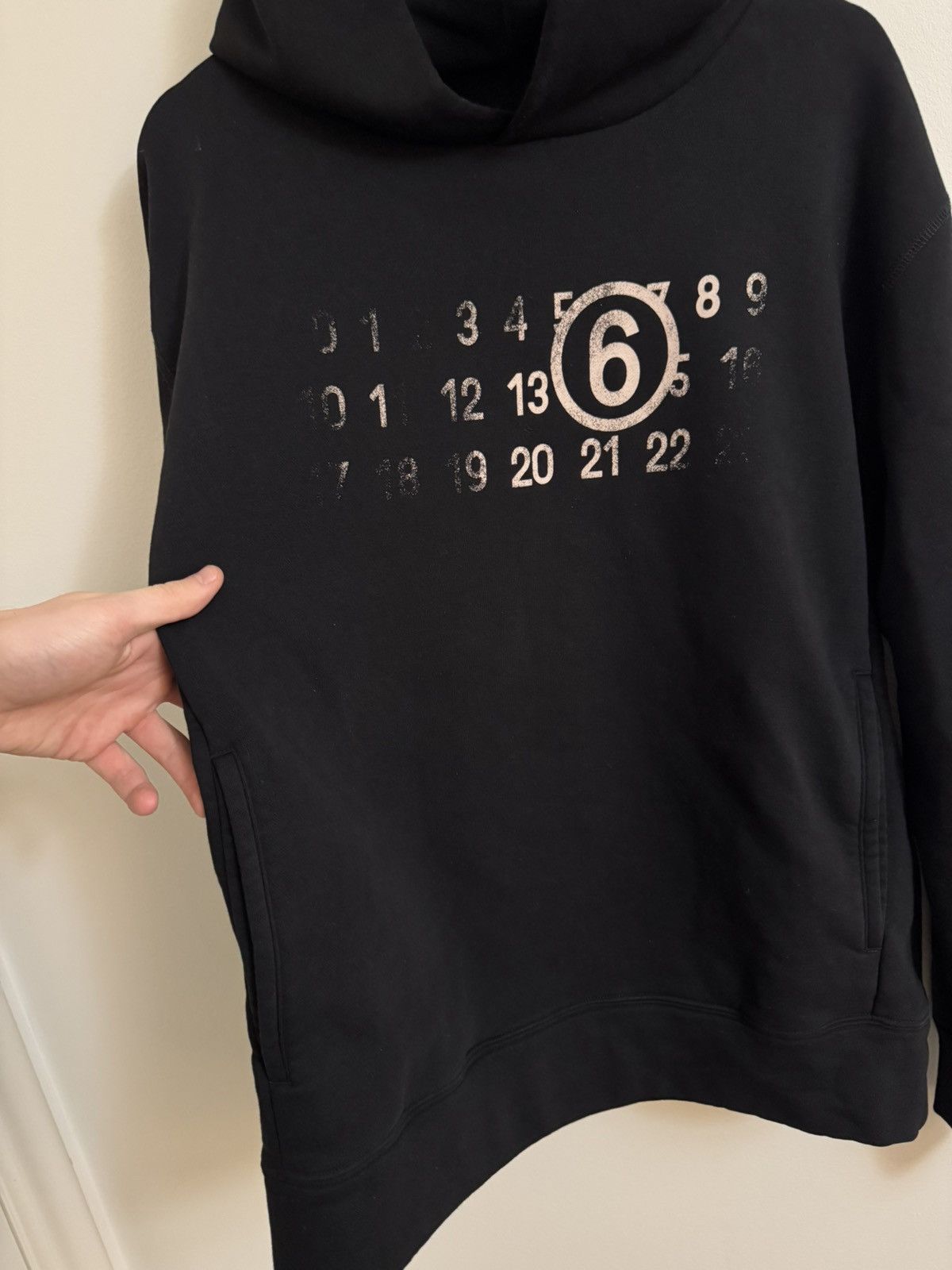 Maison Margiela Maison Margiela MM6 Black Number Hoodie Size US XL / EU 56 / 4 - 7 Thumbnail