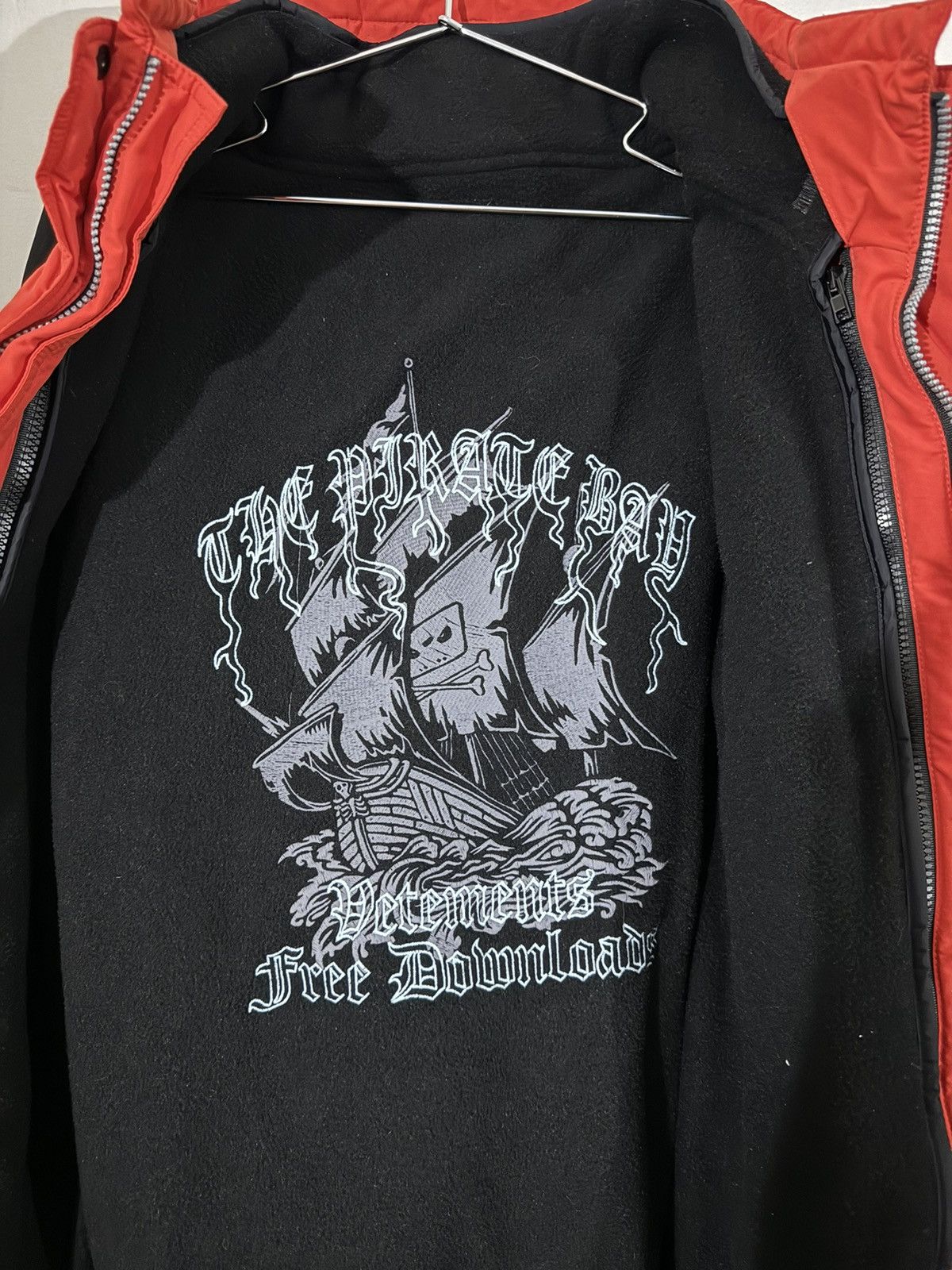 Vetements Vetements 19 AW Incognito Parka *WITH LINER* Size US S / EU 44-46 / 1 - 6 Thumbnail