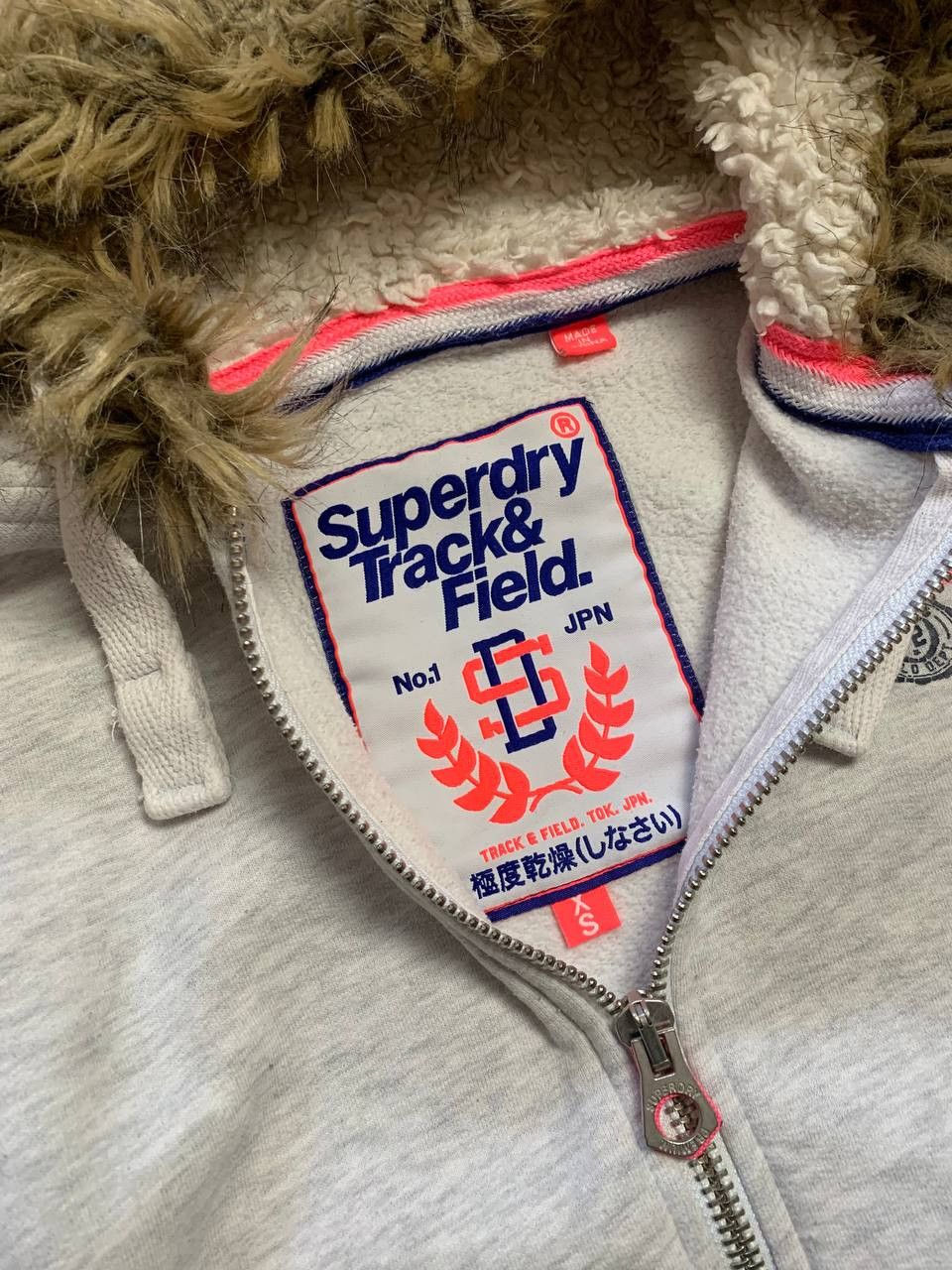 Superdry 00s Superdry Faux Fur Zip Hoodie If Six Was Nine LGB Style Size XS / US 0-2 / IT 36-38 - 7 Thumbnail