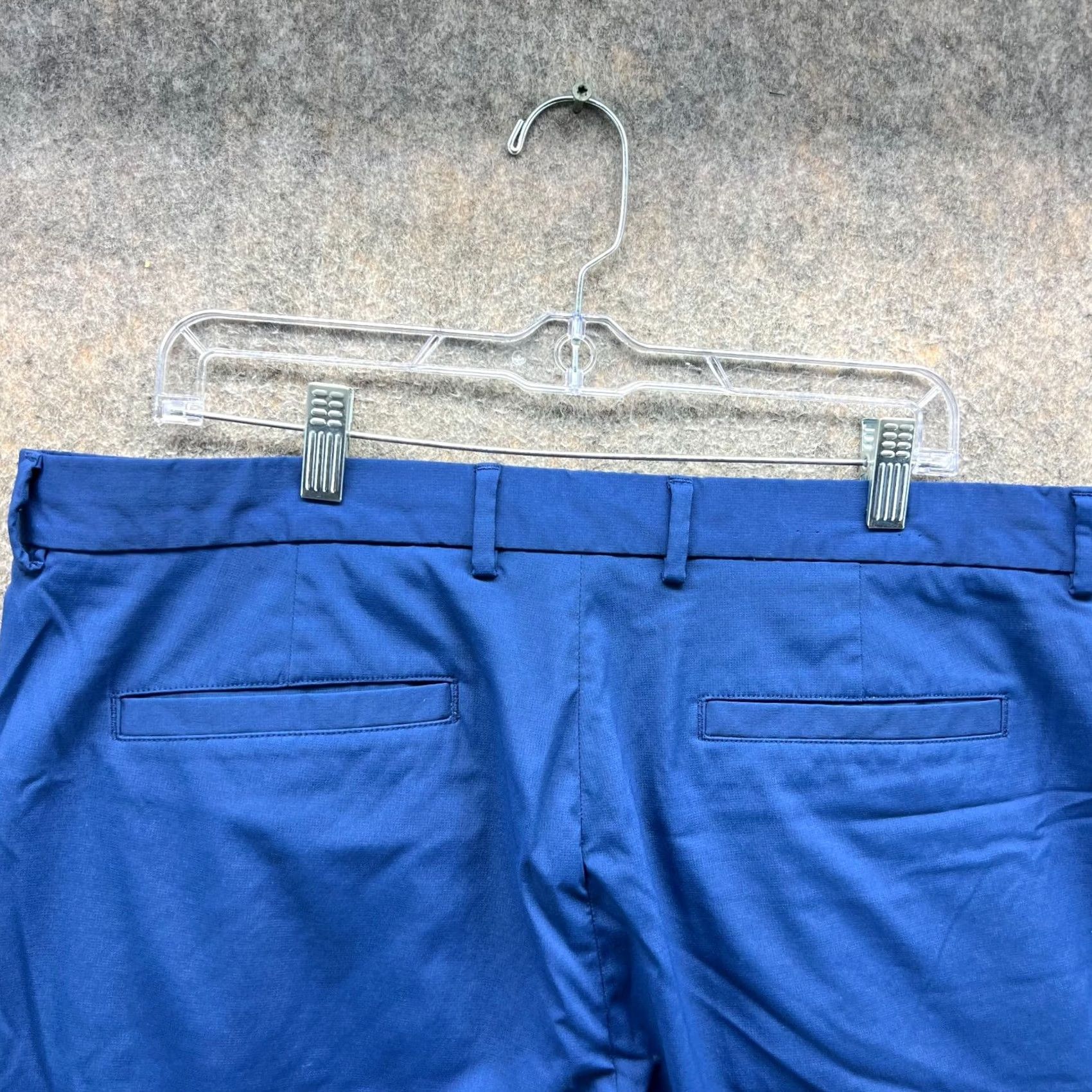 Vintage Greg Norman Shorts Mens 38 Blue Lightweight Polyester Zip Pocket Chino Casual Travel 9 in Inseam Regular Mens Blue 38 Size US 38 / EU 54 - 3 Thumbnail