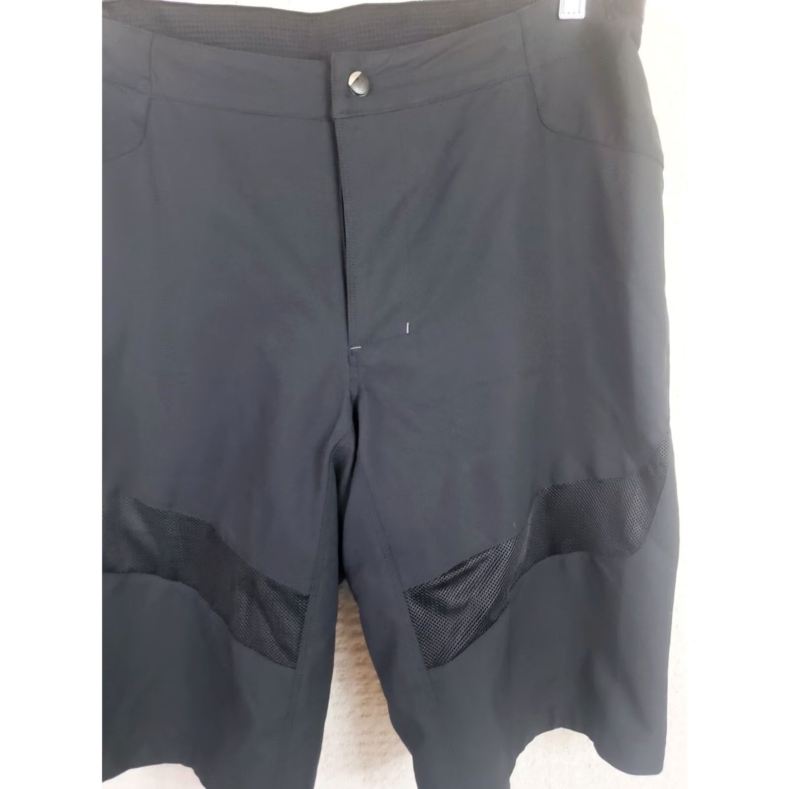 PEARL iZUMi Pearl Izumi Lined Padded Cycling Shorts Mens M Black 11" Inseam Cargo Pockets Size US 31 - 3 Thumbnail