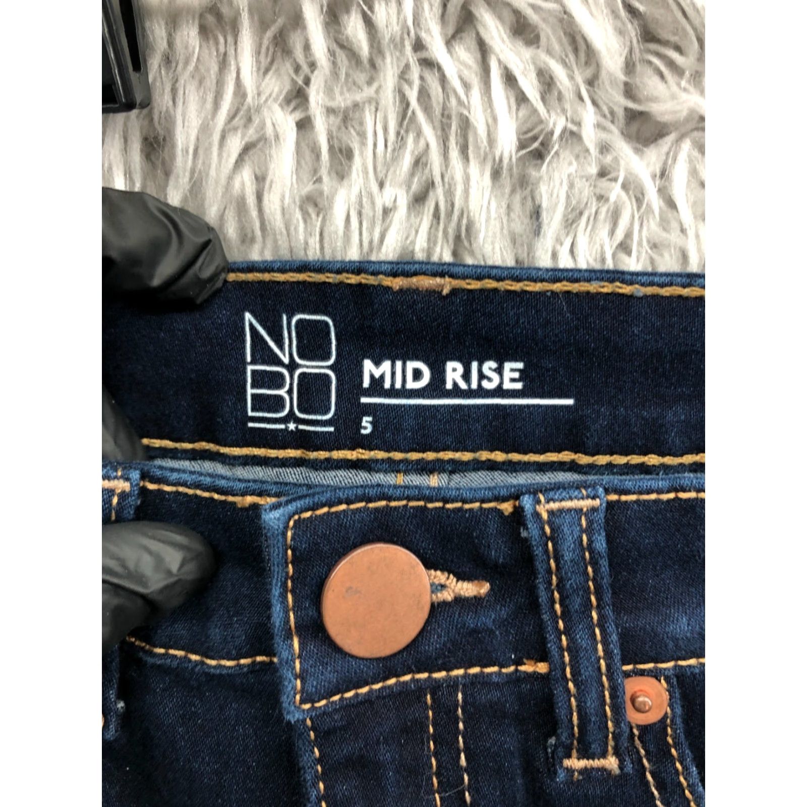 Vintage No Boundaries A-Line Skirt Juniors Size 5 Dark Wash Denim Midi Blue Button Closure Casual Workwear Women Womens Skirt Size 27" / US 4 / IT 40 - 7 Thumbnail