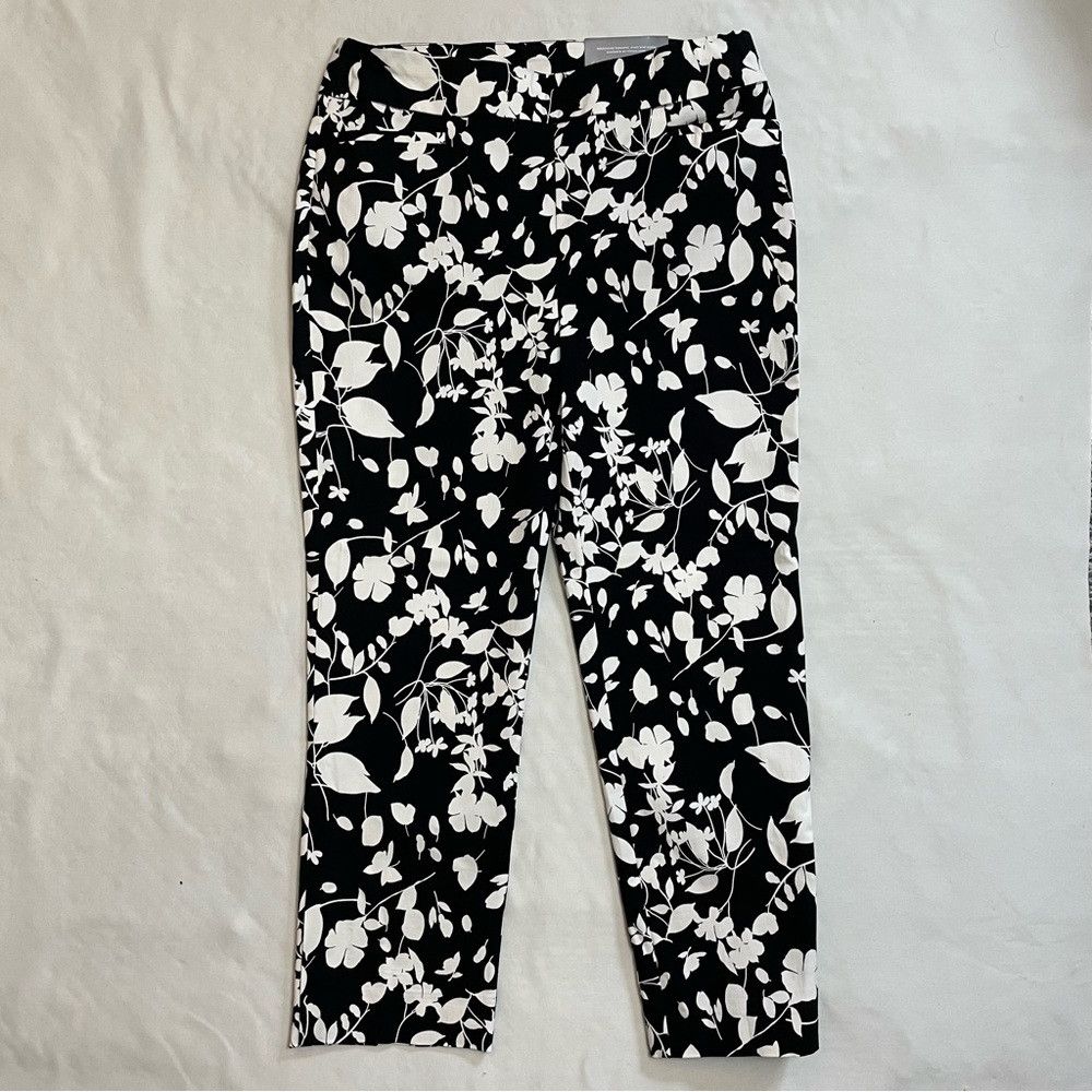 Chicos NWT New Chico's Brigitte Floral Slim Ankle Pants Size 0 US Size 27" / US 4 / IT 40 - 4 Thumbnail