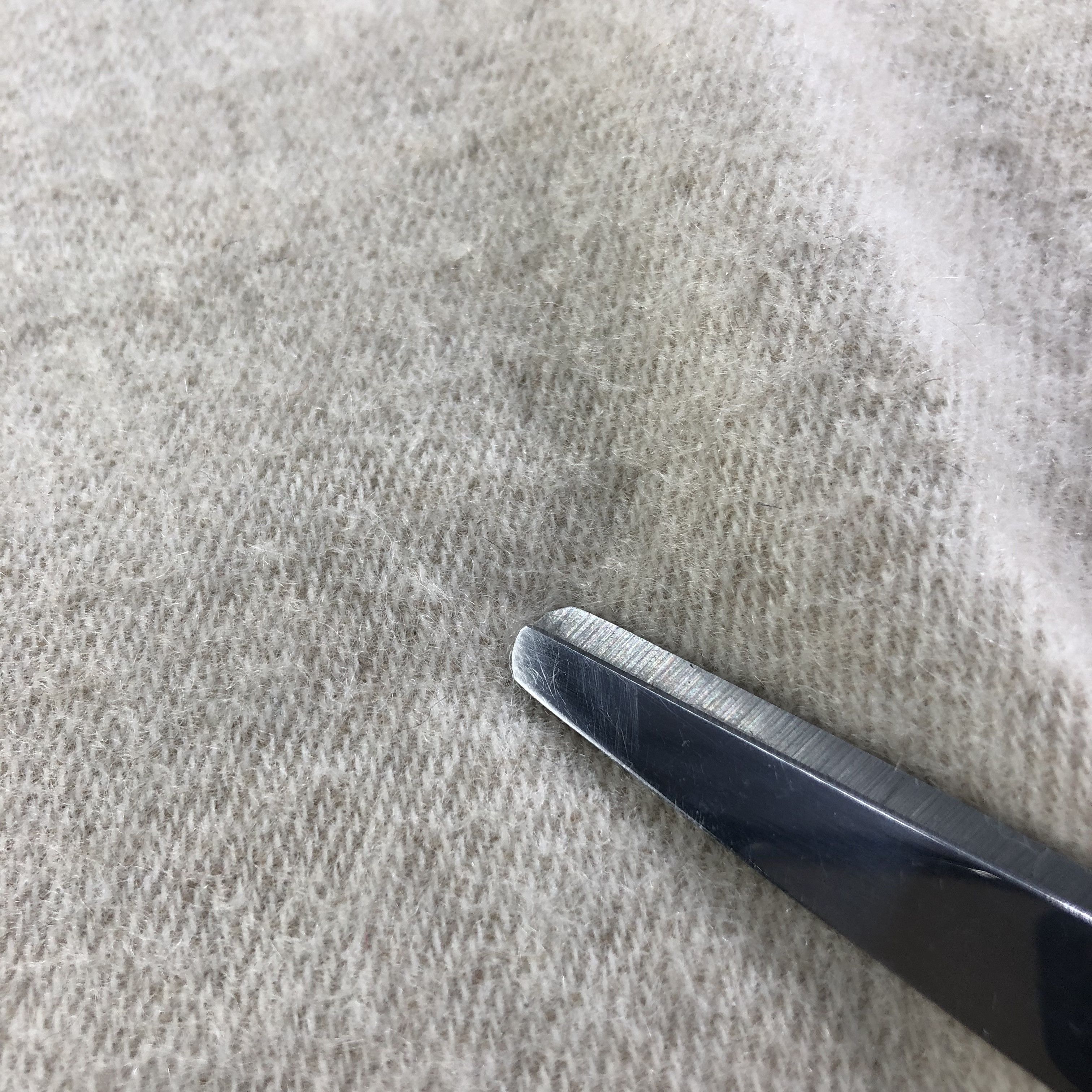 Michael Kors Michael Kors Plain Cashmere Scarf Muffler V1408 Size ONE SIZE - 7 Thumbnail