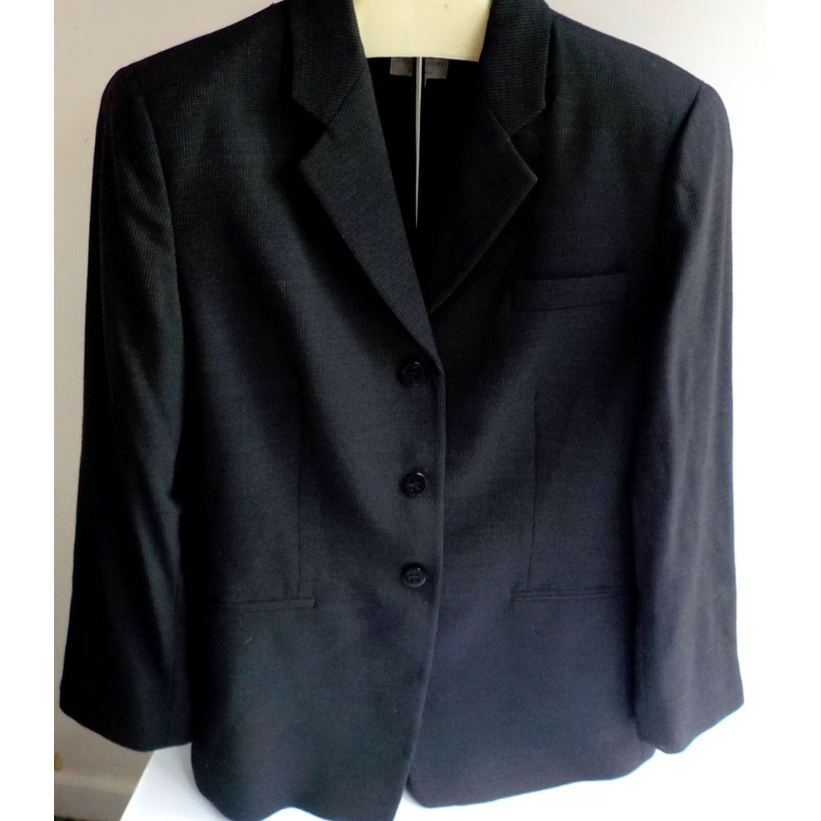 Armani VINTAGE Armani Collezioni Blazer WOMEN Black Dotted Wool 3 Button Size 12 Italy Blazer Women Size XL / US 12-14 / IT 48-50 - 2 Thumbnail