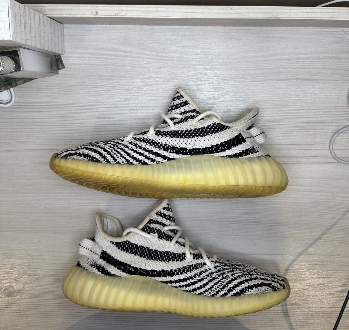 Yeezy adidas Yeezy Boost 350 V2 Size US 13 / EU 46 - 2 Thumbnail
